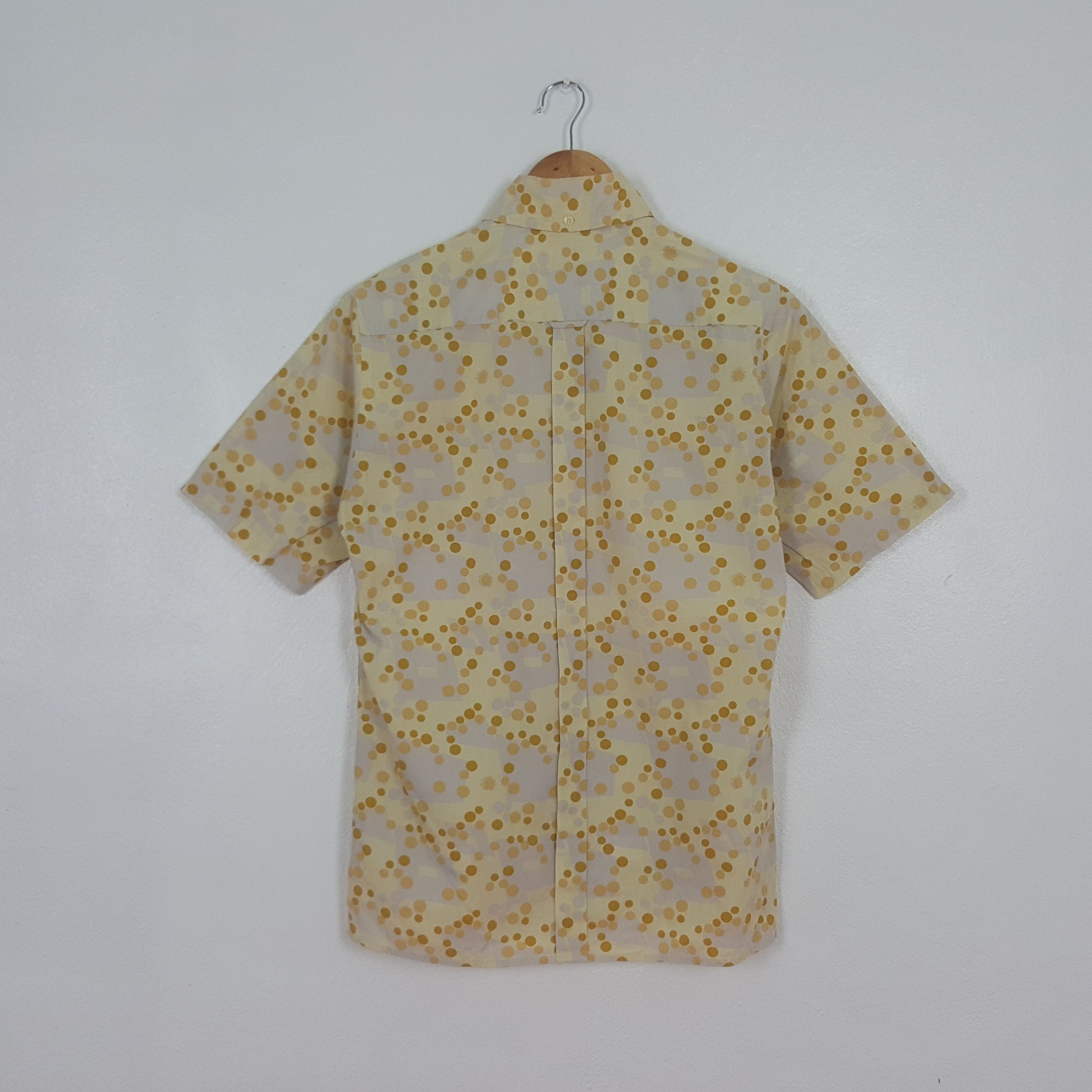 Bape Vintage A Bathing Ape Button Up Polkadot Shirt C312N69 Size US S / EU 44-46 / 1 - 3 Thumbnail