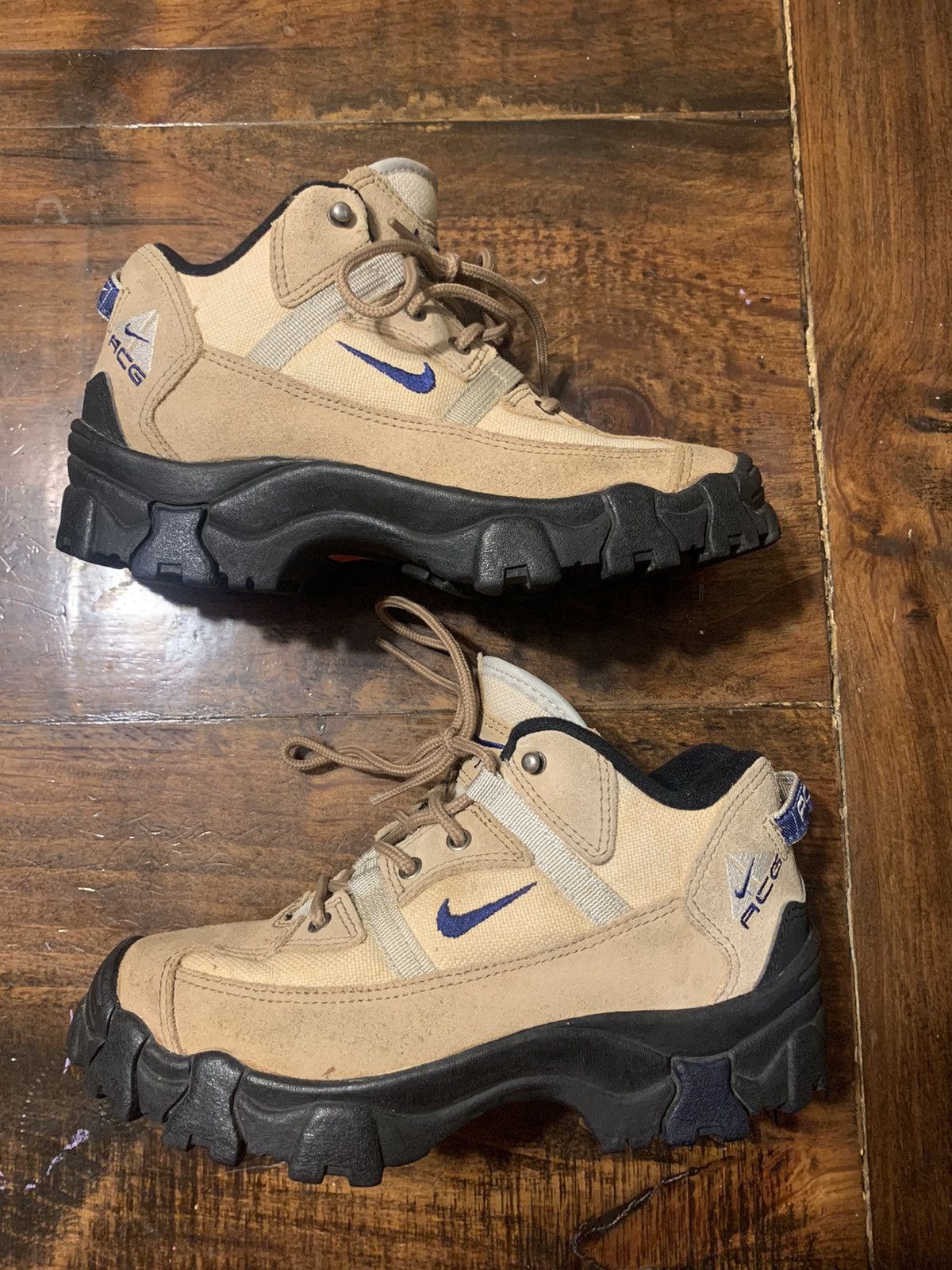 Nike Nike ACG Vintage Vintage 90s Nike ACG hiking boots Grailed