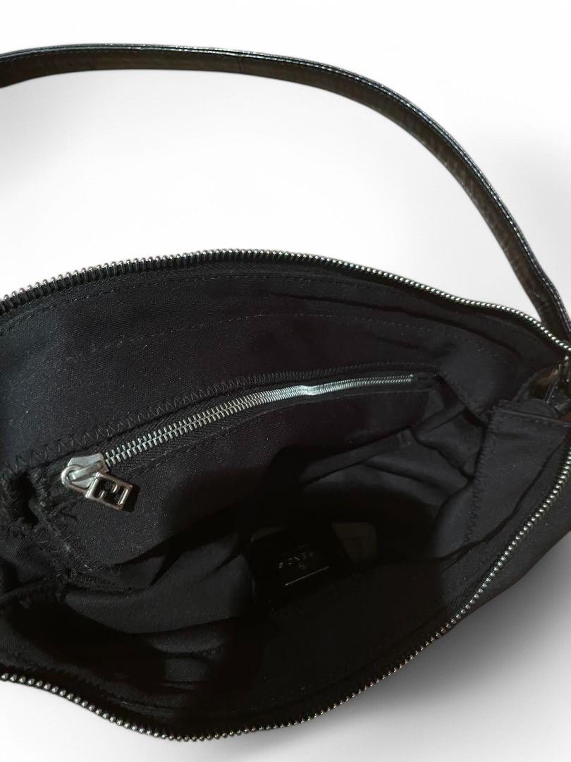Fendi Fendi - Mamma Bucket Handbag Shoulder Bag Black Size ONE SIZE - 6 Thumbnail