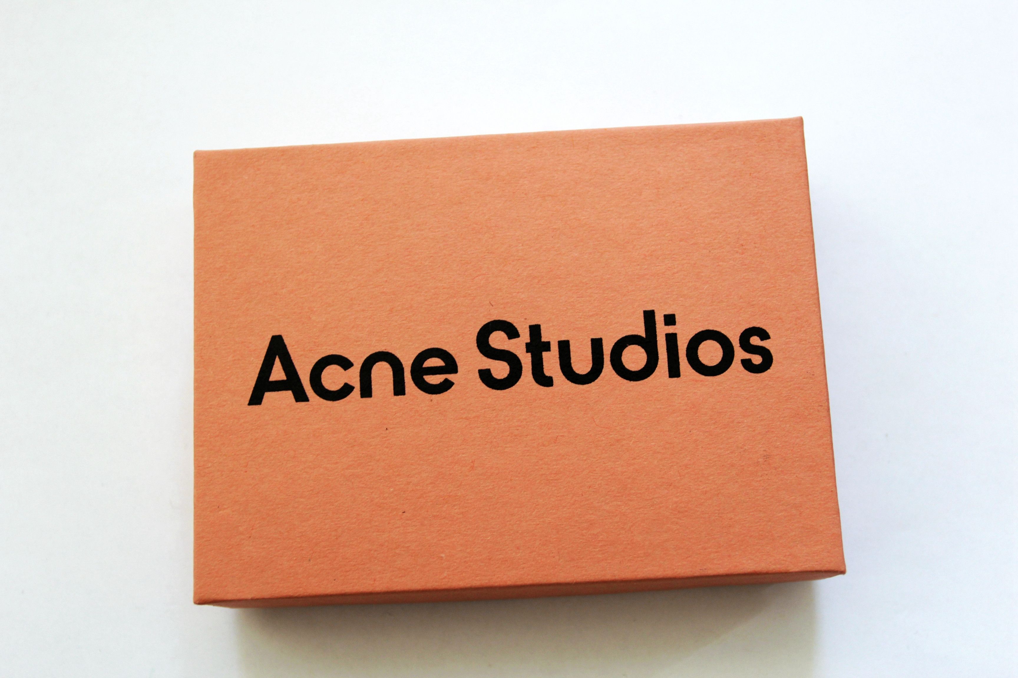 Acne Studios BNWT AW24 ACNE STUDIOS CARDHOLDER TAN Size ONE SIZE - 3 Thumbnail