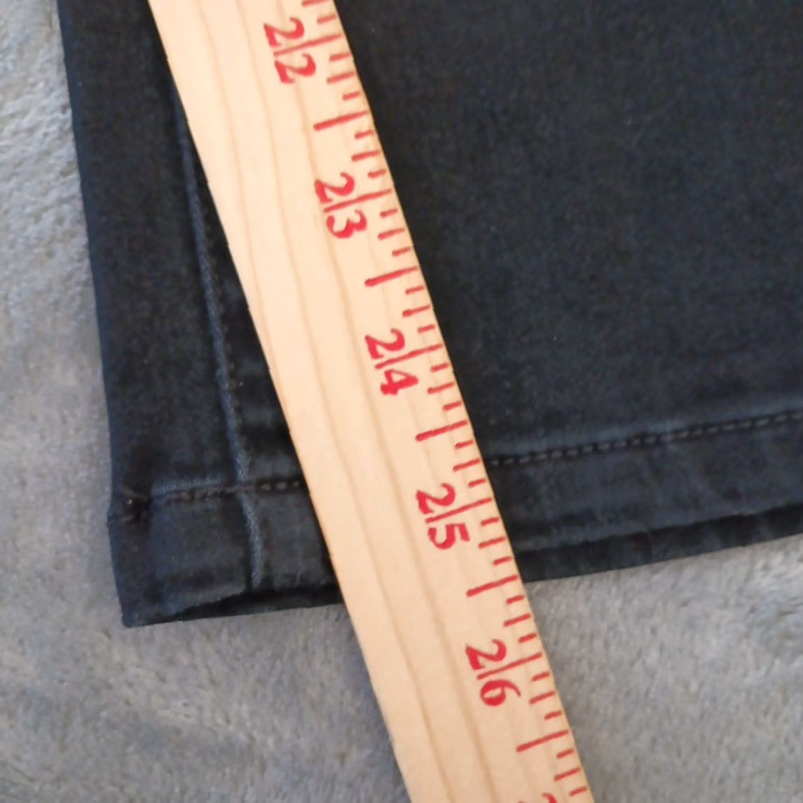Vintage CAbi Cropped Jeans Womens Size 6 Black Stretch 28x25.5 Mid Rise Denim Jeans Womens 5-Pocket Design Stretchful? Size 28" / US 6 / IT 42 - 5 Thumbnail