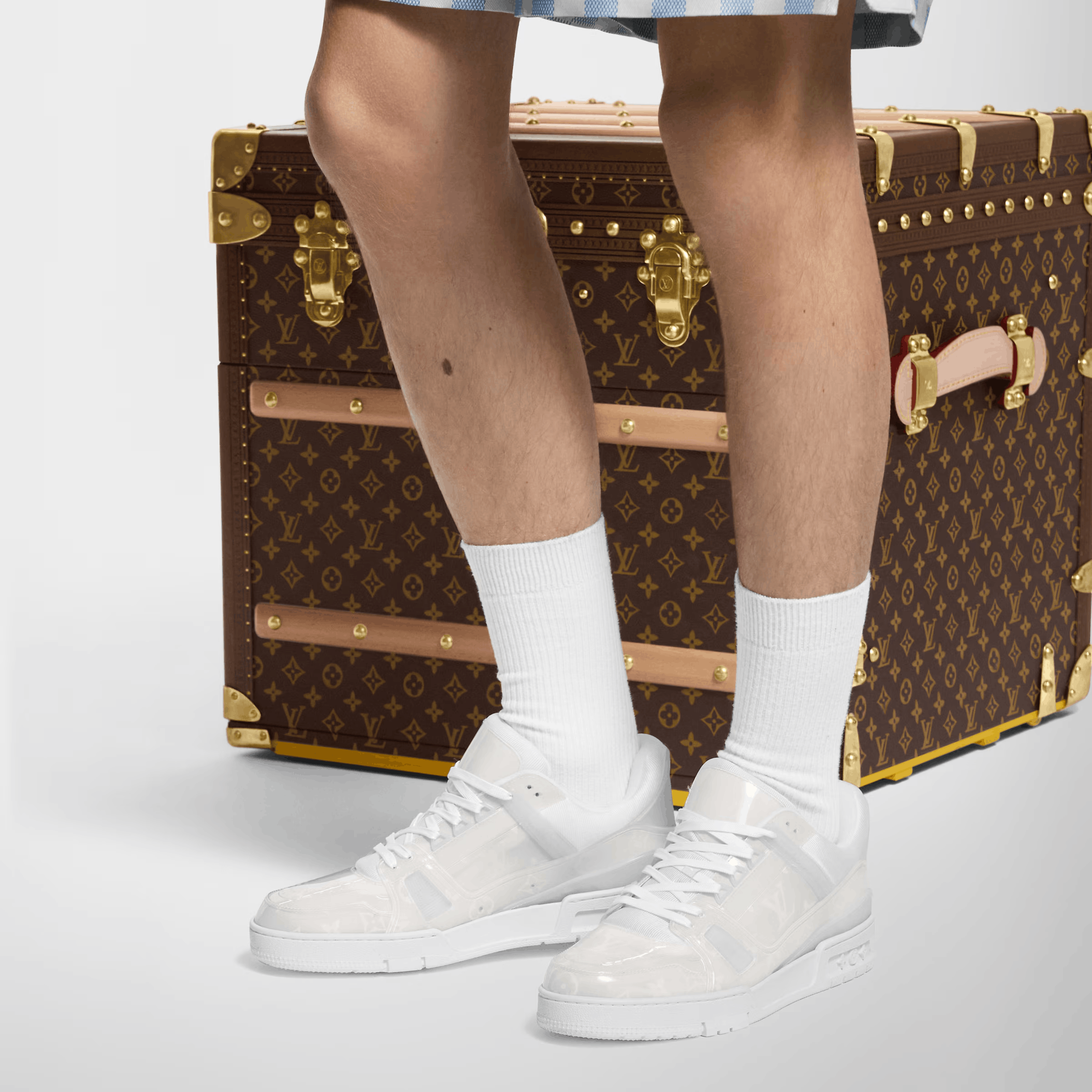 Louis Vuitton LV Trainers Size US 12 / EU 45 - 7 Thumbnail
