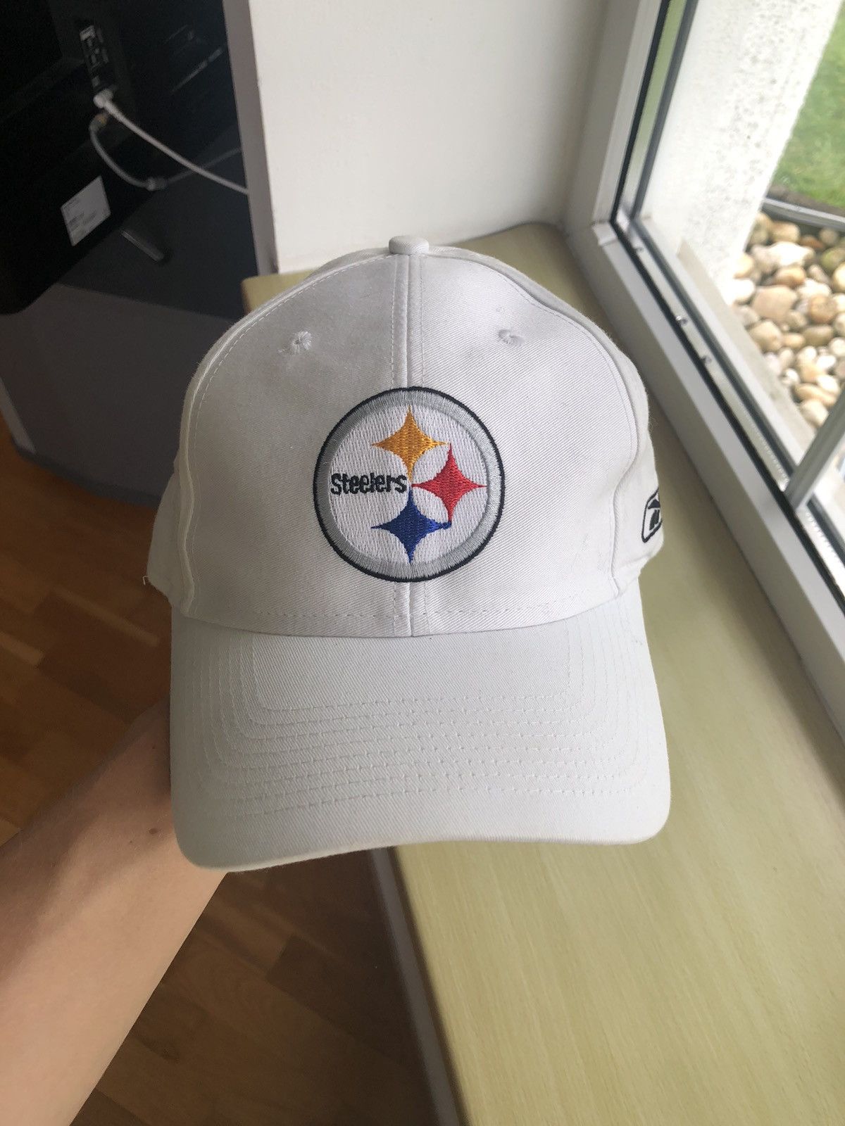NFL PITTSBURG STEELERS NFL VINTAGE FOOTBALL HAT CAP Size ONE SIZE - 1 Thumbnail