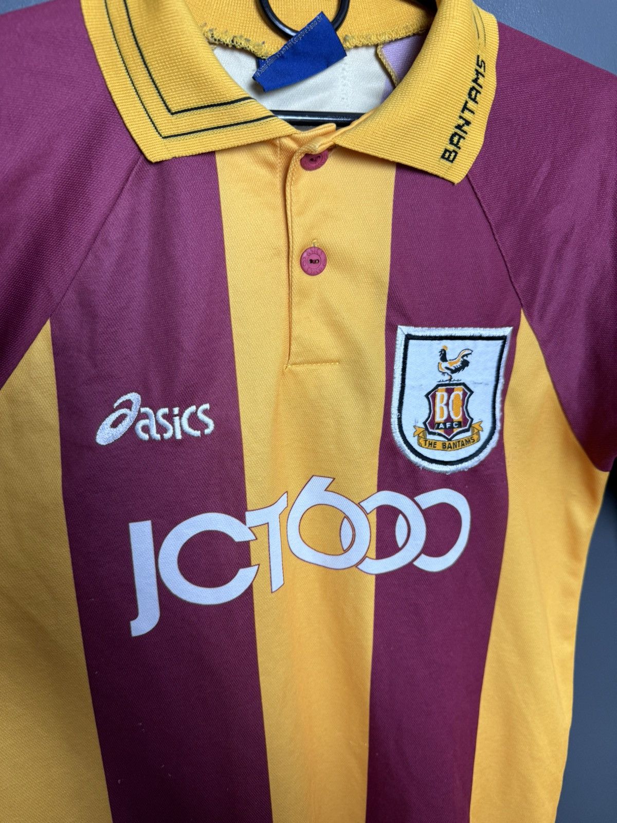 Asics Bradford City 99/01 Home Football Jersey Size US S / EU 44-46 / 1 - 3 Thumbnail