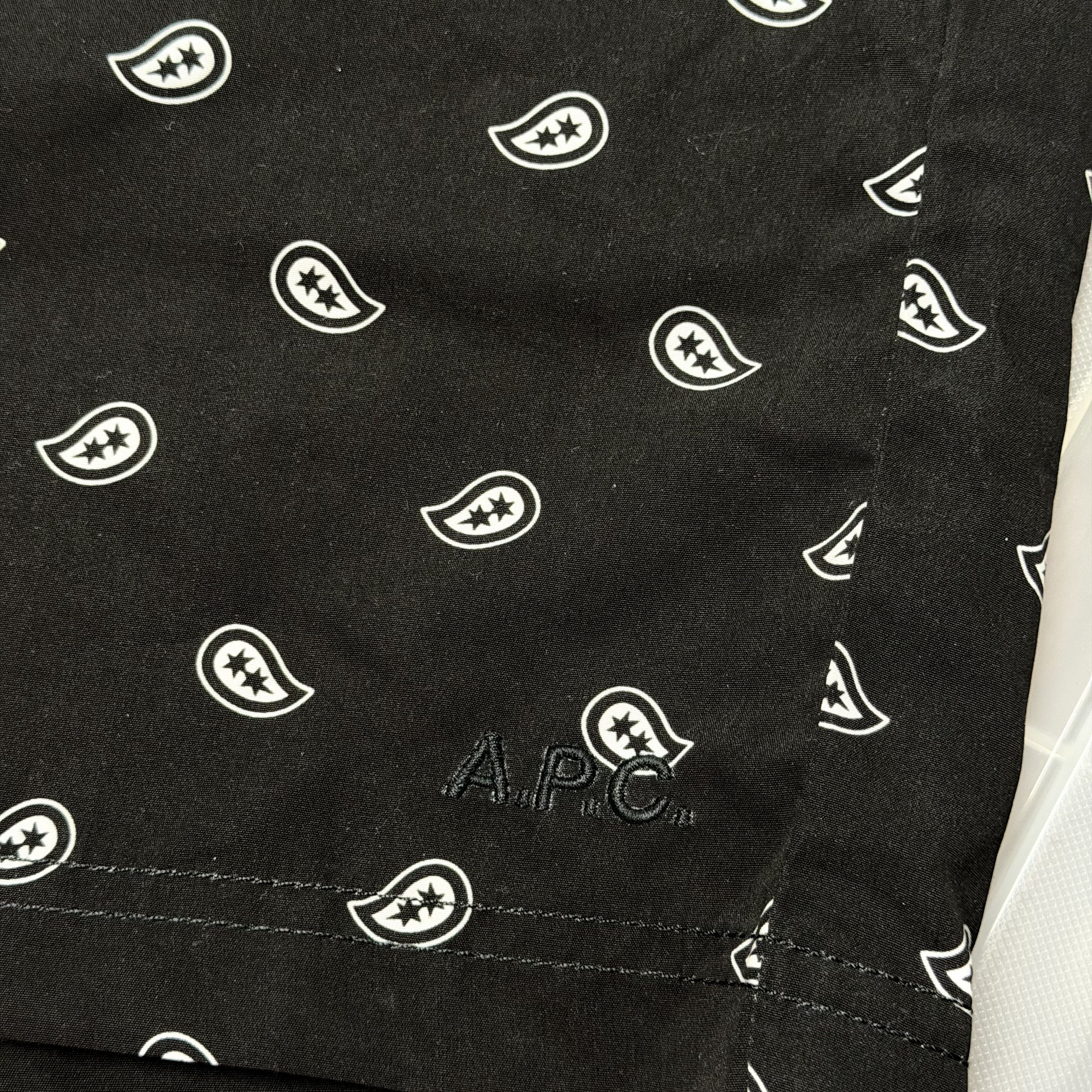 A.P.C. A.P.C. Bobby Swim Shorts - Black Size US 26 / EU 42 - 6 Thumbnail