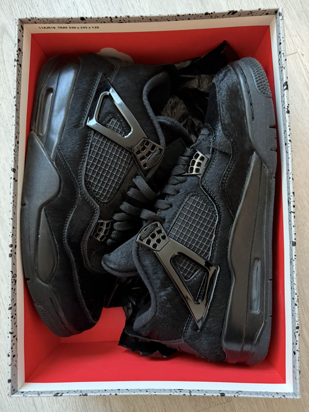 Jordan Brand Jordan 4 Olivia Kim Size US 10.5 / EU 43-44 - 1 Thumbnail