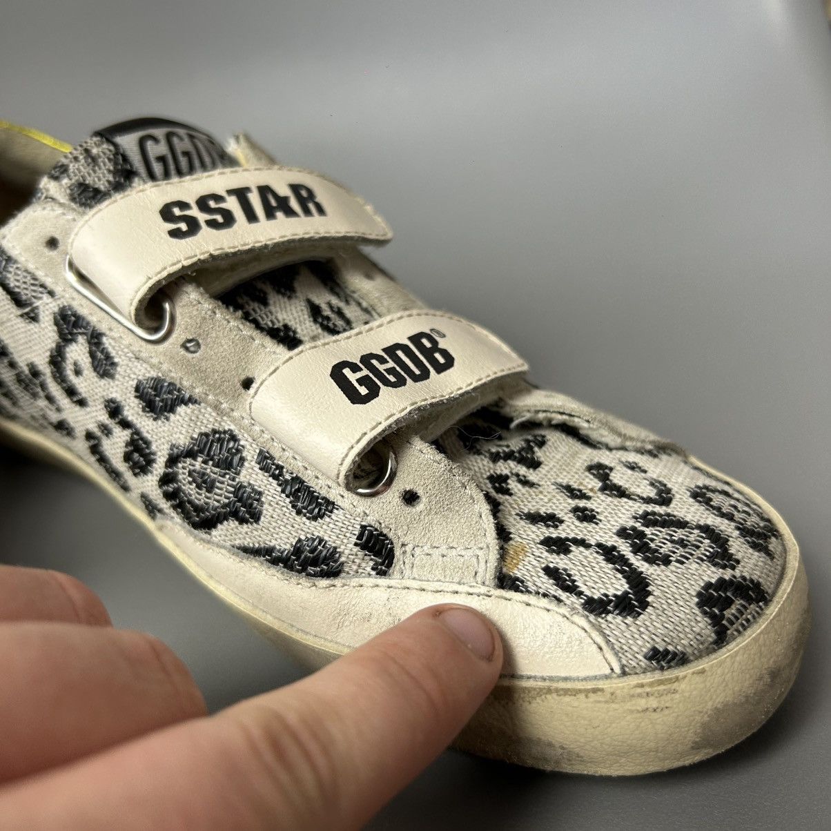 Golden Goose Womens Golden Goose Skateboard Y2k Style shoes Size US 5 / IT 35 - 10 Thumbnail