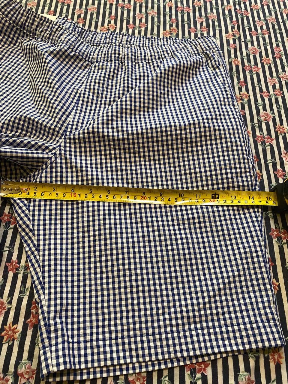 Uniqlo shorts Y2K Uniqlo Vintage Streetwear Size US 36 / EU 52 - 12 Thumbnail