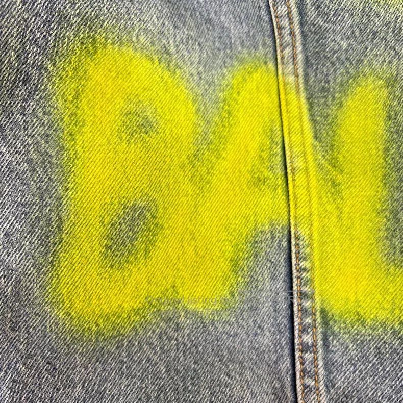 Balenciaga Balenciaga Double B Graffiti Yellow Spray Logo Denim Jacke Size US XS / EU 42 / 0 - 8 Thumbnail