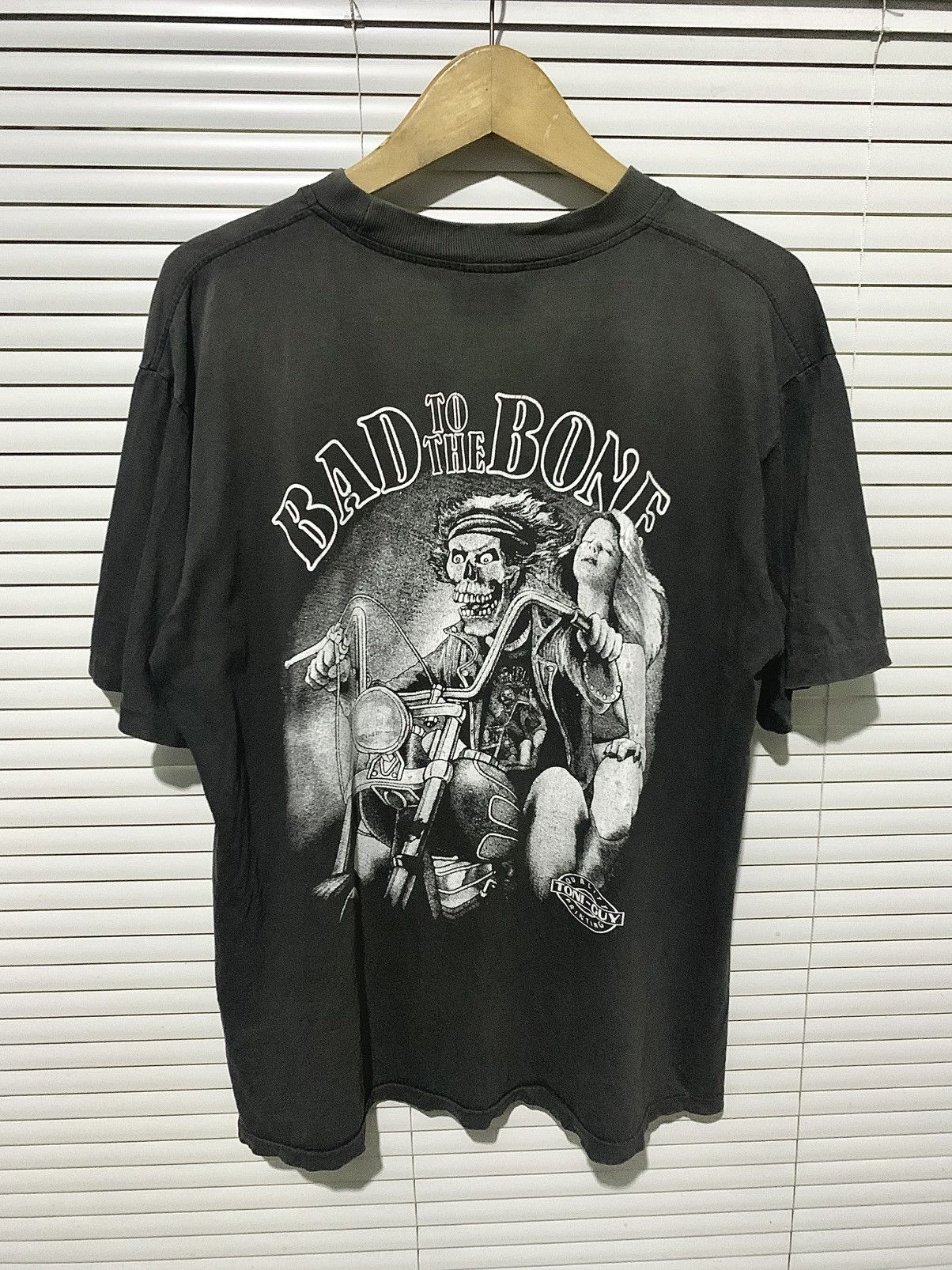 Band Tees Vintage 1997 The Beatles' Story "Bad to the Bone" T-Shirt Size US L / EU 52-54 / 3 - 7 Thumbnail