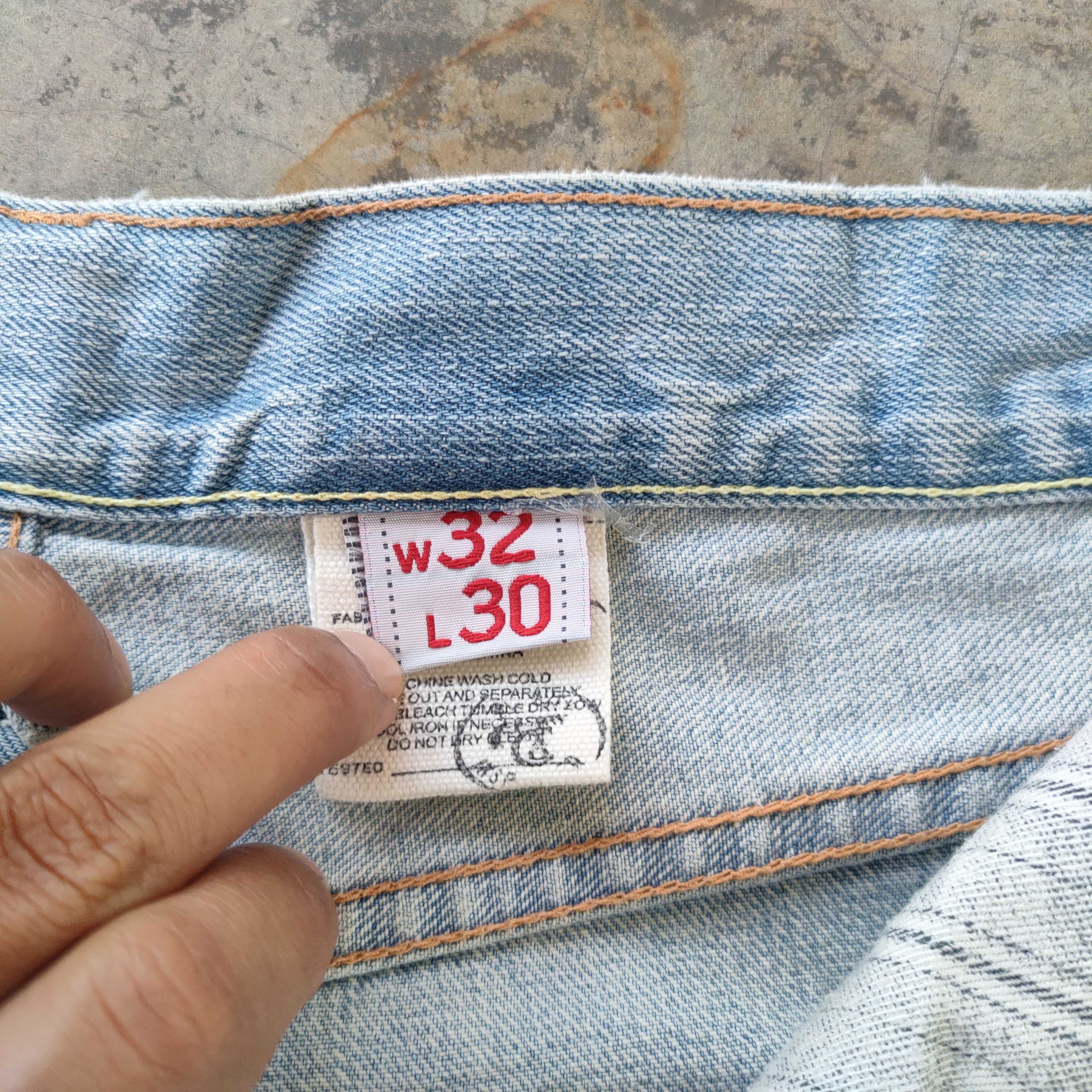 Abercrombie & Fitch W32 VINTAGE BOOTCUT FLARE FADED RIPPED JEANS PANTS Size US 32 / EU 48 - 15 Thumbnail