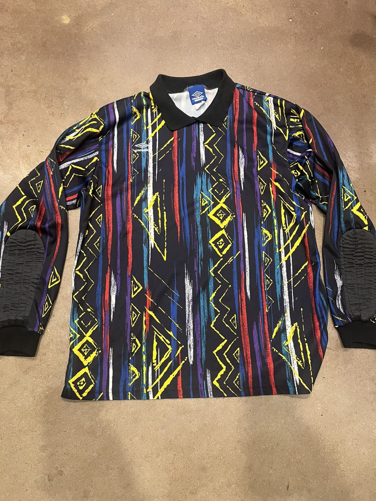 Umbro Vintage Umbro 90’s goalkeeper long sleeve jersey Size US XL / EU 56 / 4 - 1 Thumbnail