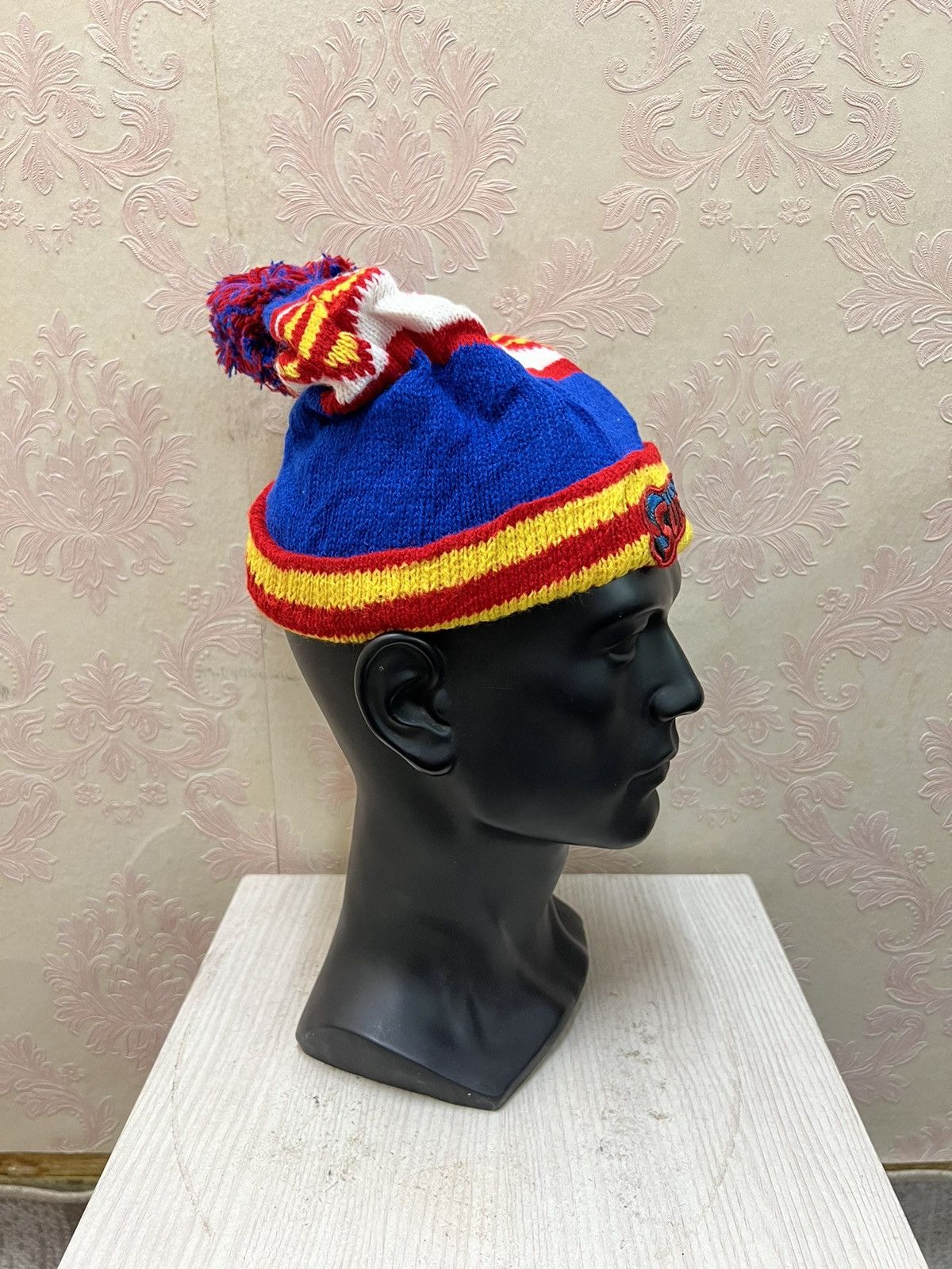 DC Comics Superman Cartoon DC Comics Beanie Hats Size ONE SIZE - 4 Thumbnail