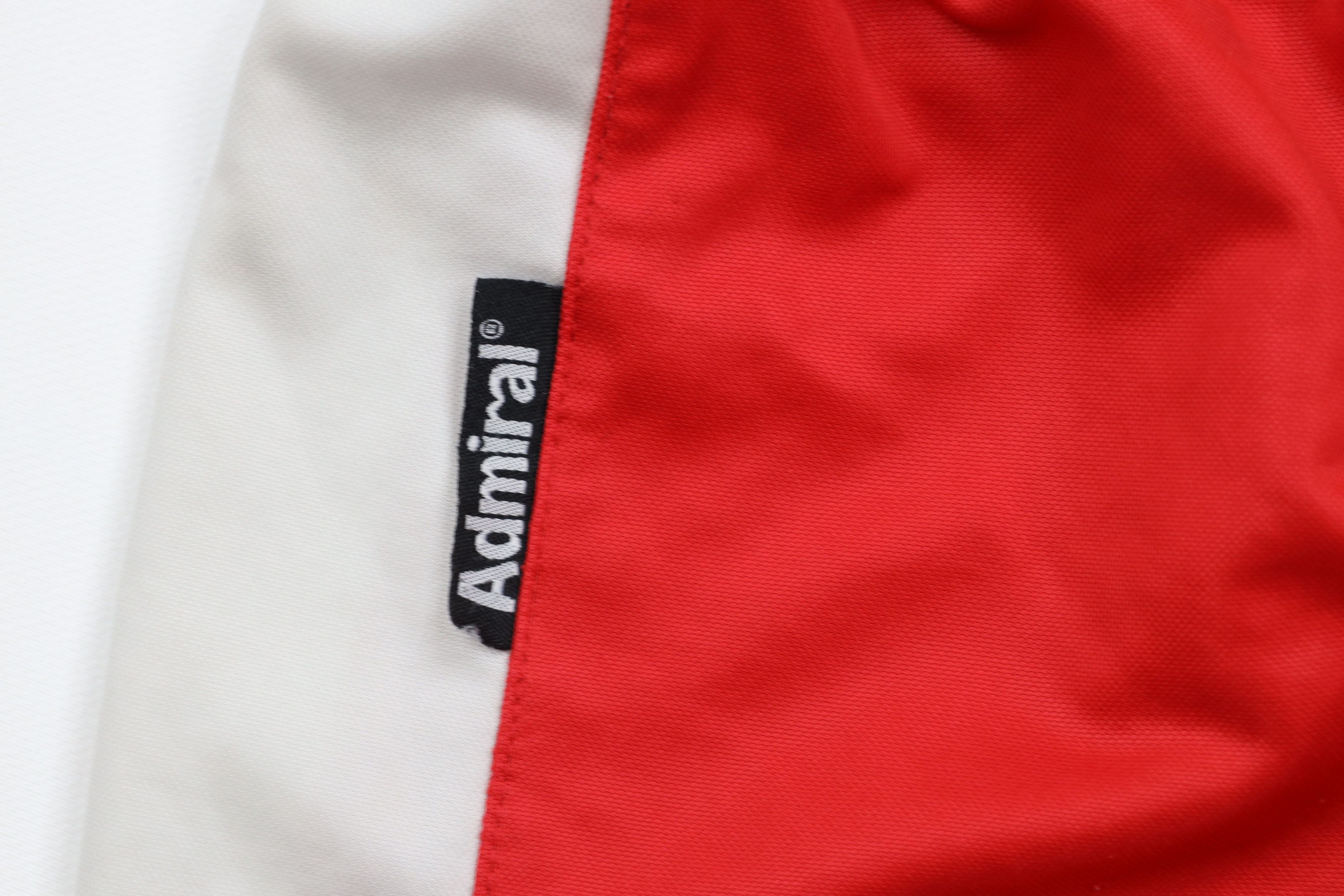 Vintage Vintage 90s Streetwear Above Knee Futbol Soccer Shorts Red Size US 32 / EU 48 - 6 Thumbnail