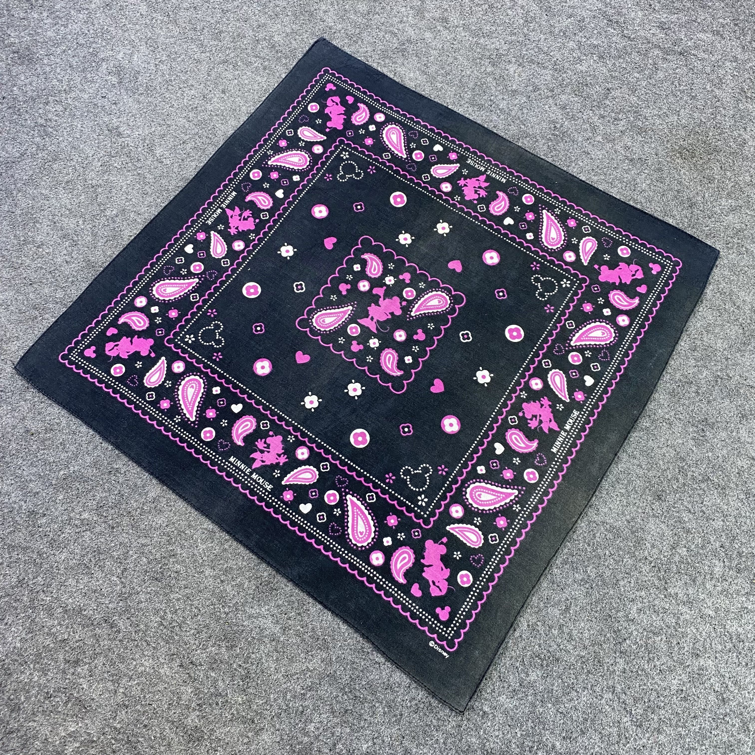 Anime Paislee Disney Handkerchief Cartoon Mickey mouse-B1418 Size ONE SIZE - 2 Thumbnail