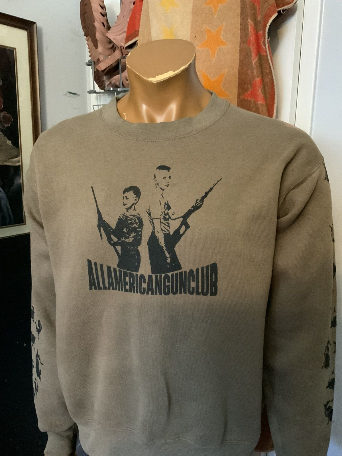Other Vintage All American Gun Club Punk Grunge Bullet Sweatshirt Size US M / EU 48-50 / 2 - 13 Thumbnail