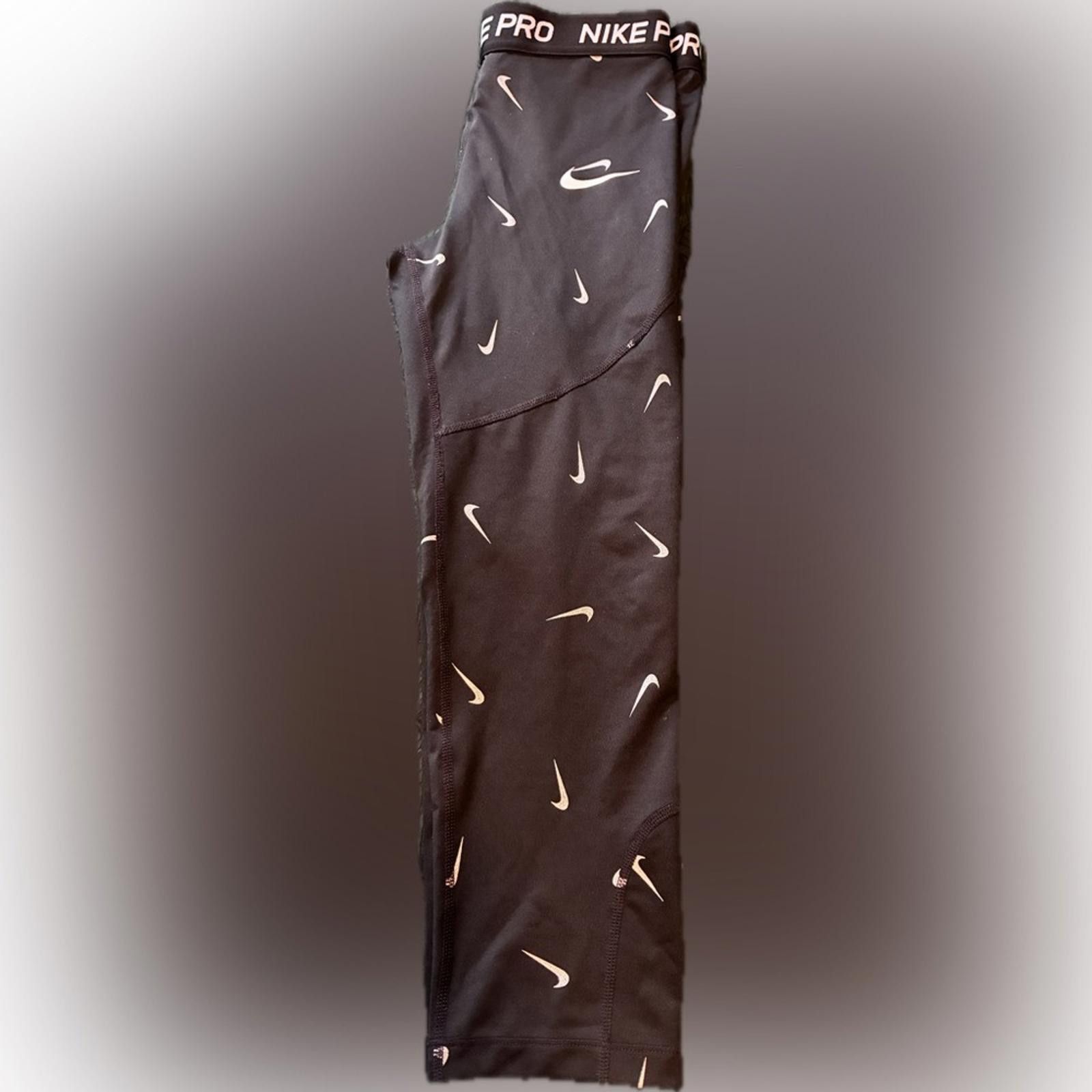 Nike Nike Pro Girls Black Runner Gym Compression Leggings Size US 26 / EU 42 - 5 Thumbnail