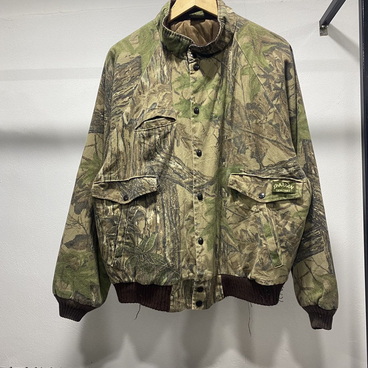 Realtree Sick☠️ Spartan Realtree Hunting Jacket 90s Camo Size US L / EU 52-54 / 3 - 3 Thumbnail