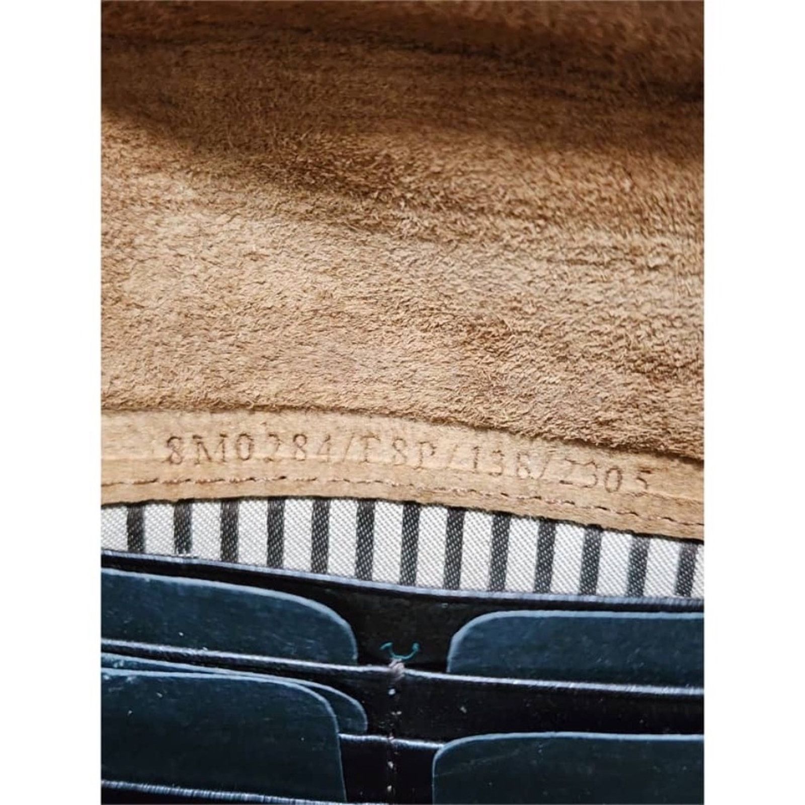 Fendi Fendi Leather Patent Leather Trim Fendista Envelope Clutch Size ONE SIZE - 3 Thumbnail