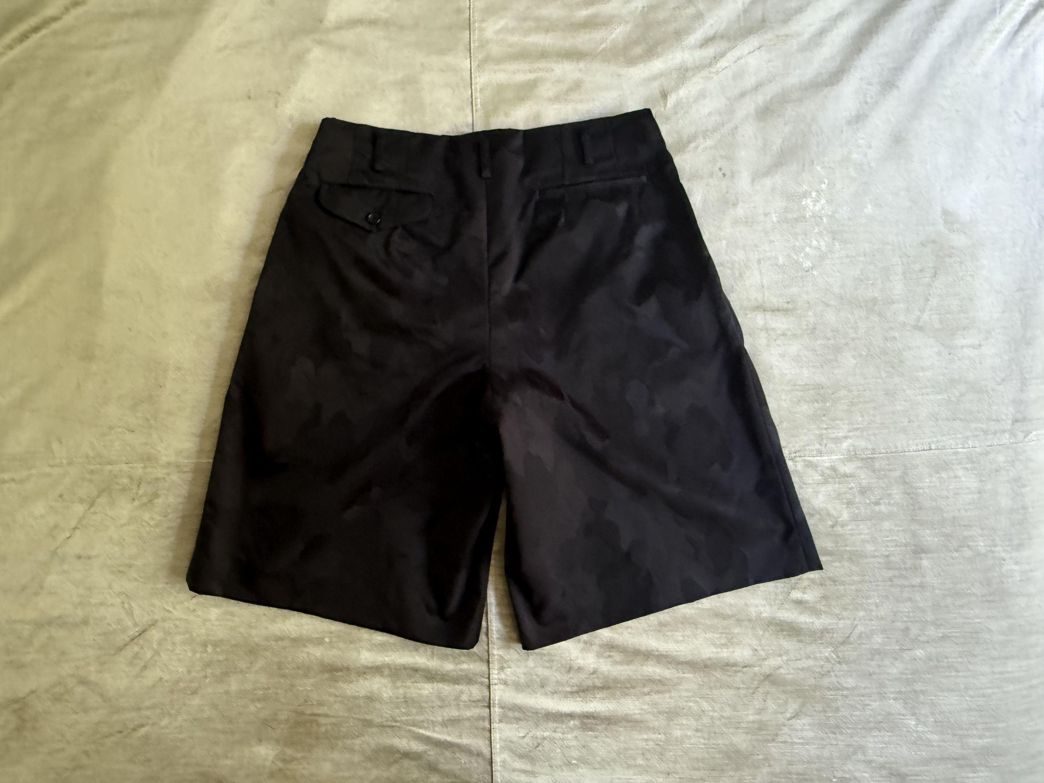Comme des Garcons Homme Plus Comme des Garçons Homme Plus Black Jacquard Camo Shorts Size US 34 / EU 50 - 3 Thumbnail