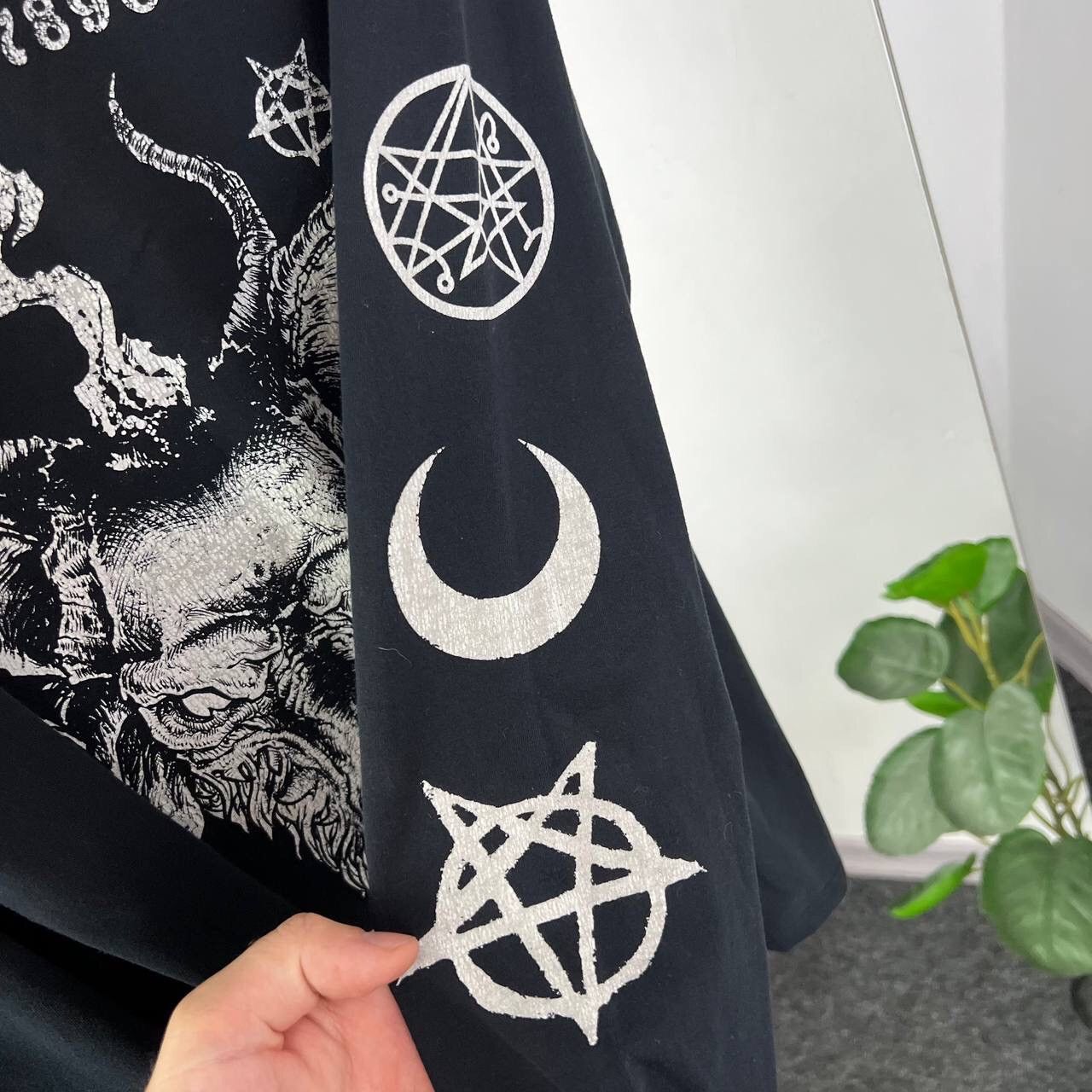 Disturbia Vintage Disrurbia Gothic Pentagram Over Print 90s Size US L / EU 52-54 / 3 - 5 Thumbnail