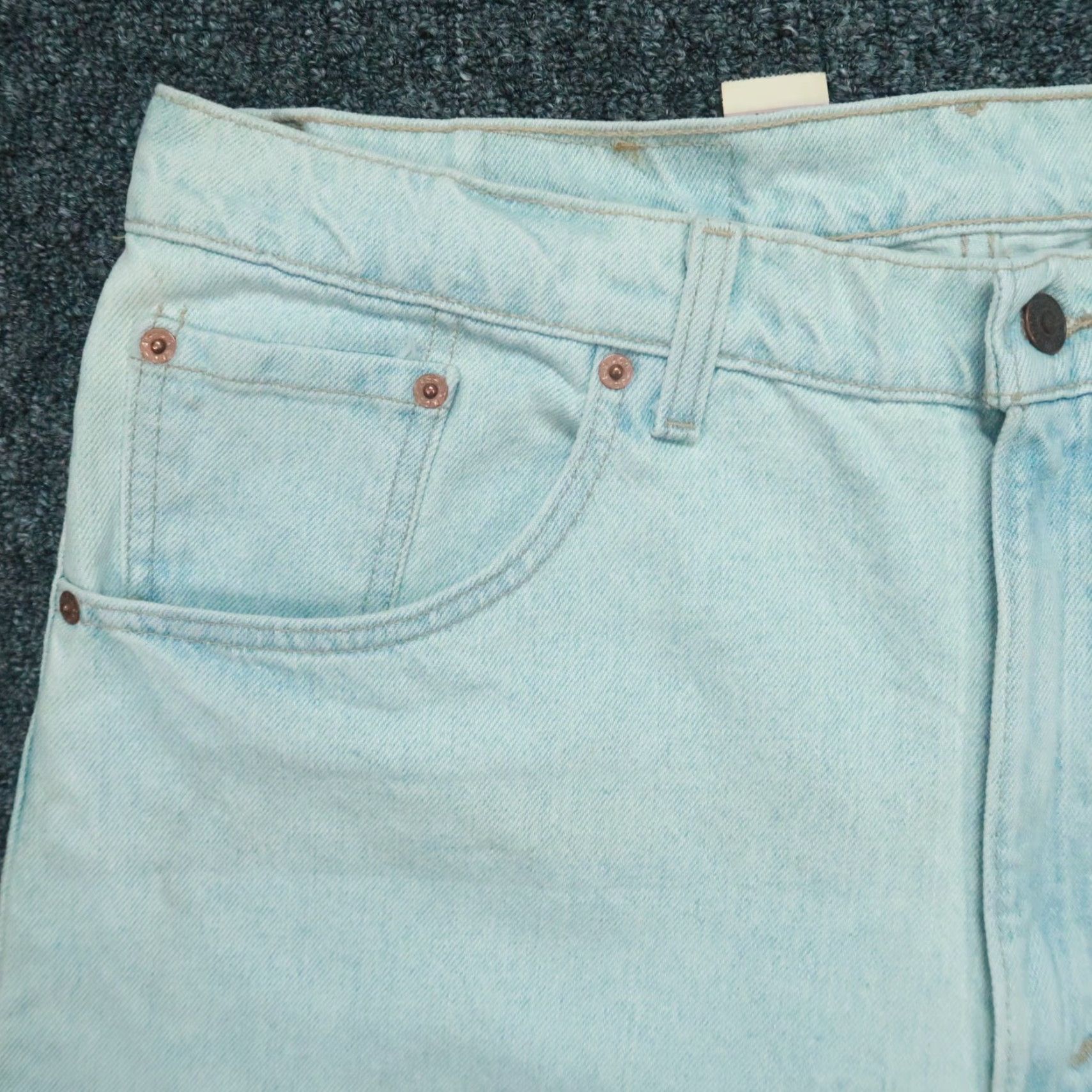 Levi's VINTAGE Levi's Jeans Mens 37x32 Blue 560 Tapered Leg Loose Fit 90s USA Irregular Size US 37 - 3 Thumbnail