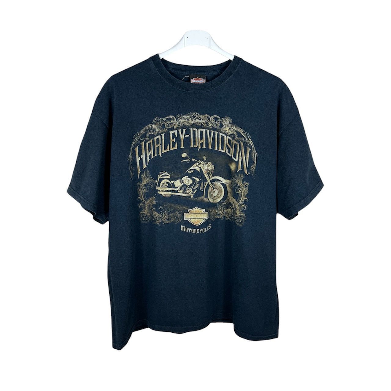 Harley Davidson Vintage Harley-Davidson y2k central logo skull tee t-shirt Size US XL / EU 56 / 4 - 1 Thumbnail