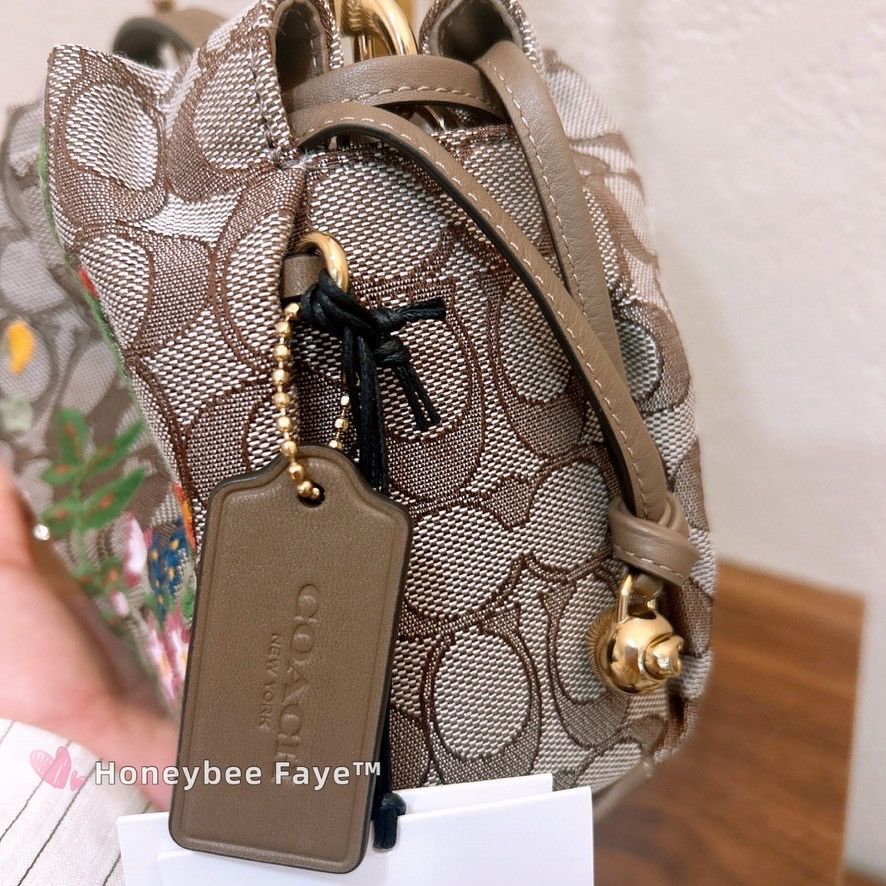 Coach Faye Shoulder Bag With Floral Embroidery CDZ02 Size ONE SIZE - 6 Thumbnail