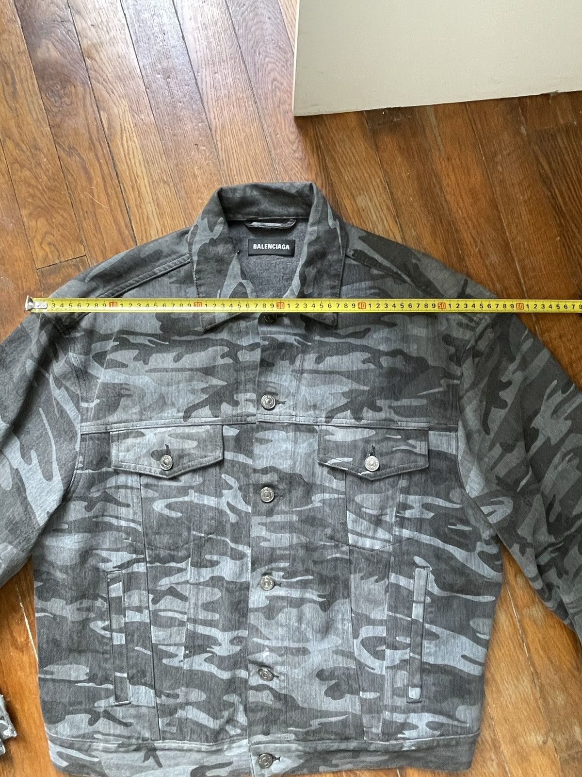 Balenciaga Balenciaga Greg camo trucker denim jacket Size US M / EU 48-50 / 2 - 15 Thumbnail