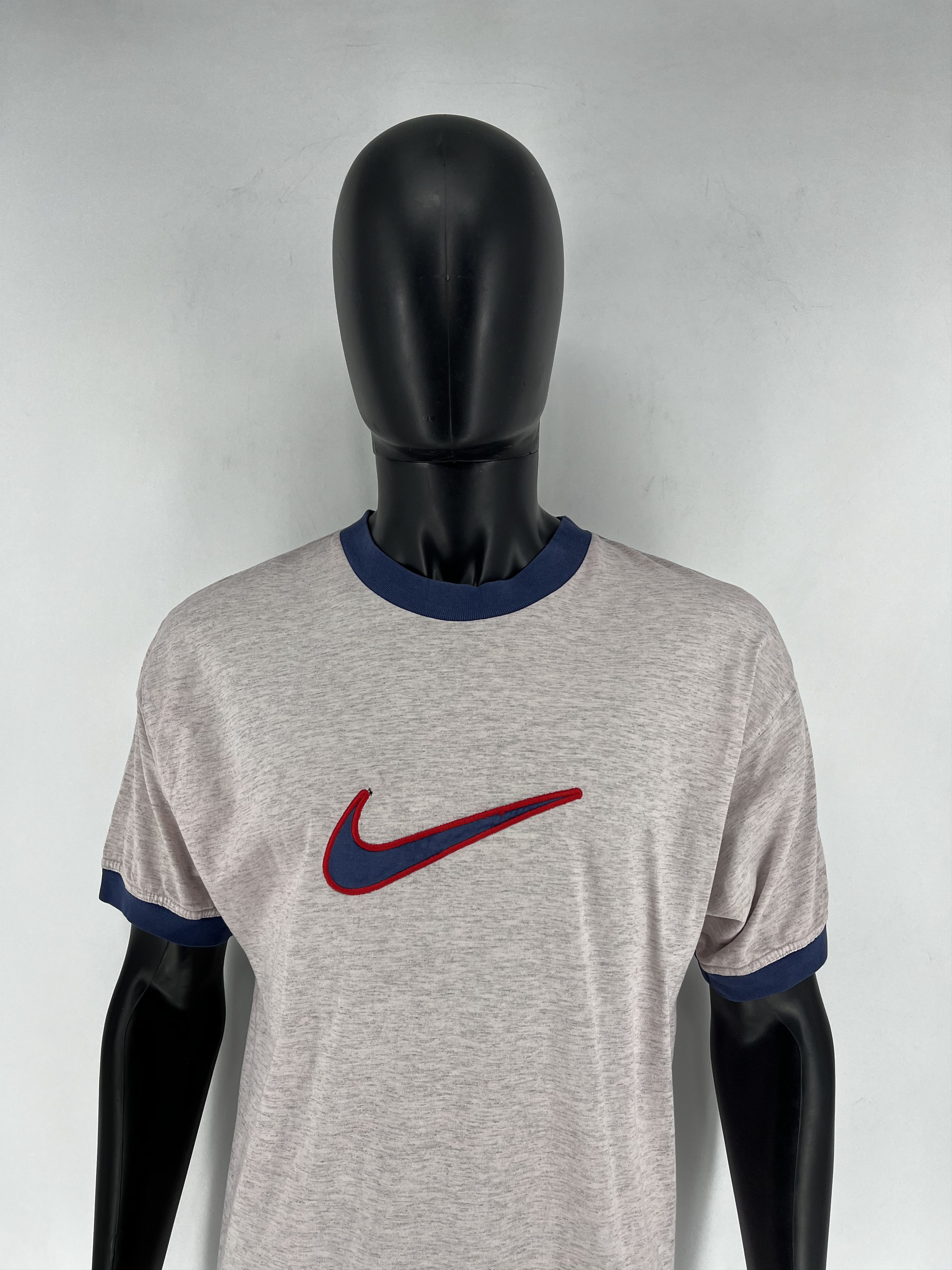 Nike Vintage 90s Nike Big Swoosh T-Shirt Size US L / EU 52-54 / 3 - 5 Thumbnail