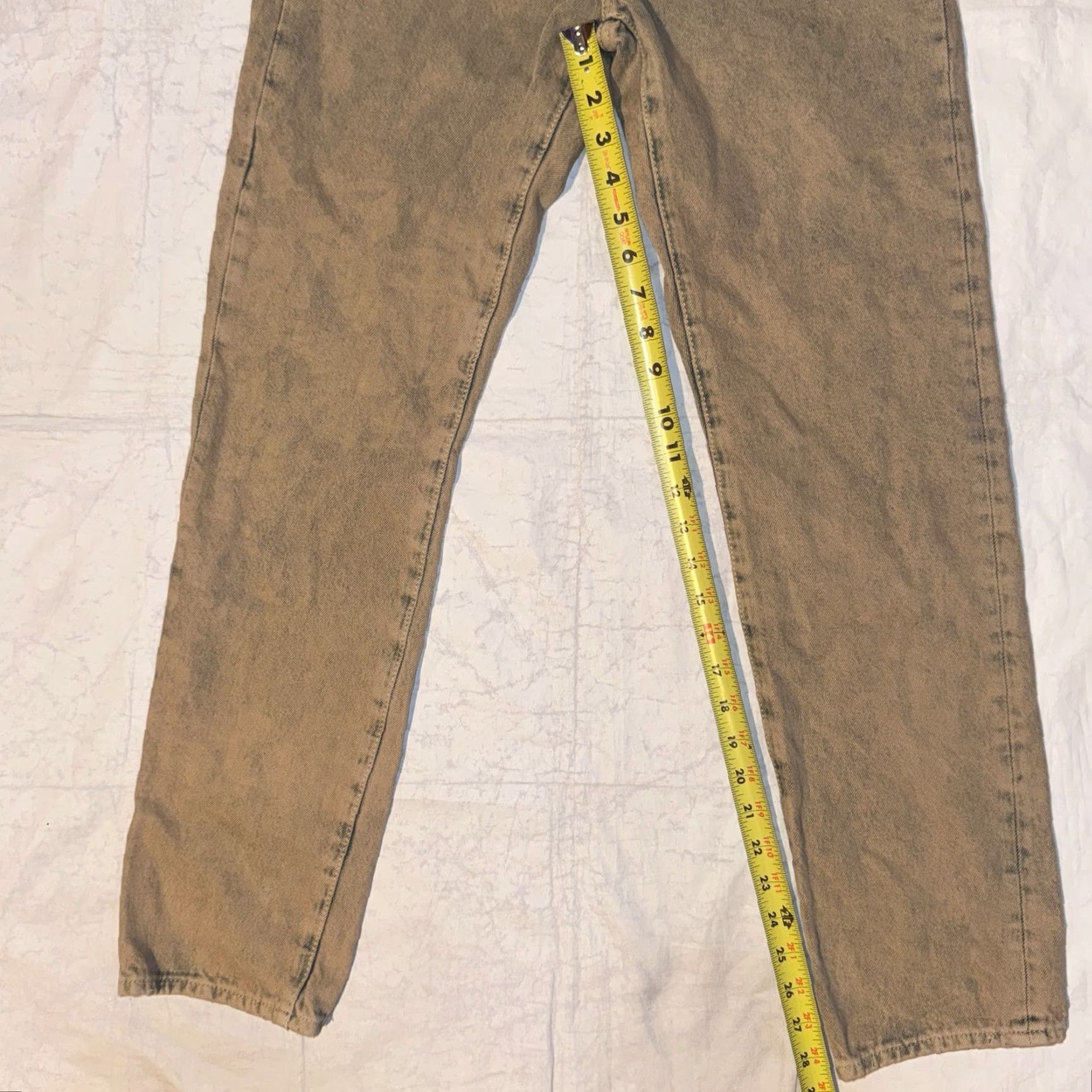 Levi's Levi's 501 Jeans Women's Premium Original Fit Khaki 24x30 Medium Wash Beige Denim Button 90s Vintage Not N/A Size 42" / US 20 - 7 Thumbnail