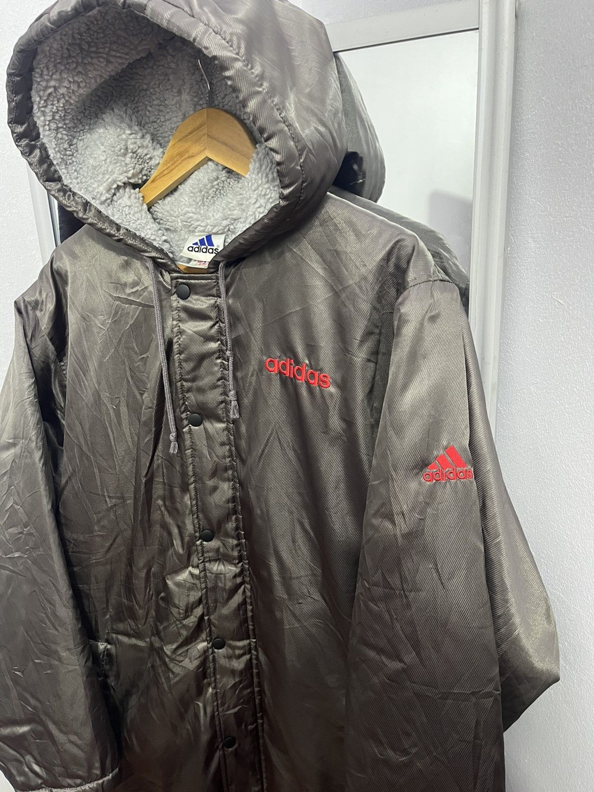 Adidas Vintage Y2K Adidas Sherpa Lined Hooded Parka Coat Size US L / EU 52-54 / 3 - 3 Thumbnail