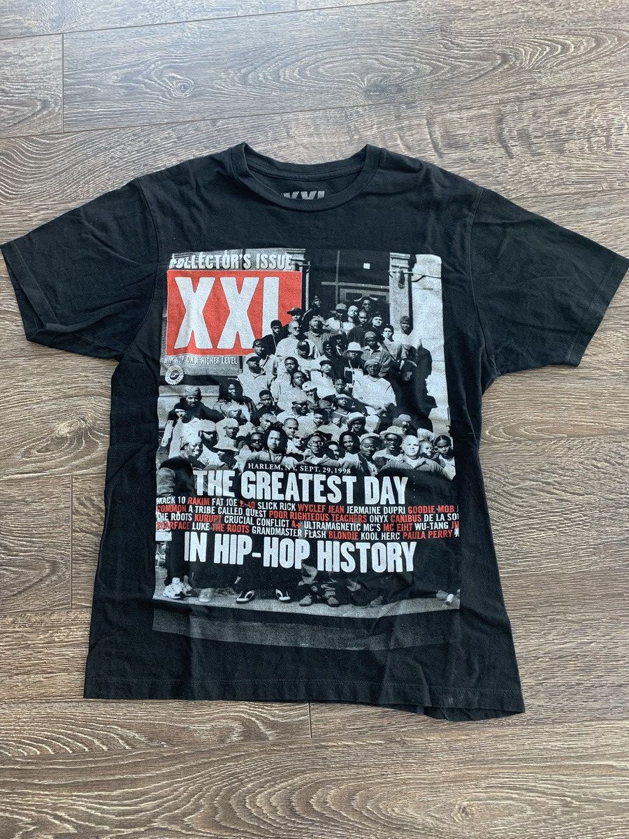 Band Tees × Vintage XXL Magazine Shirt Size US S / EU 44-46 / 1 - 1 Thumbnail