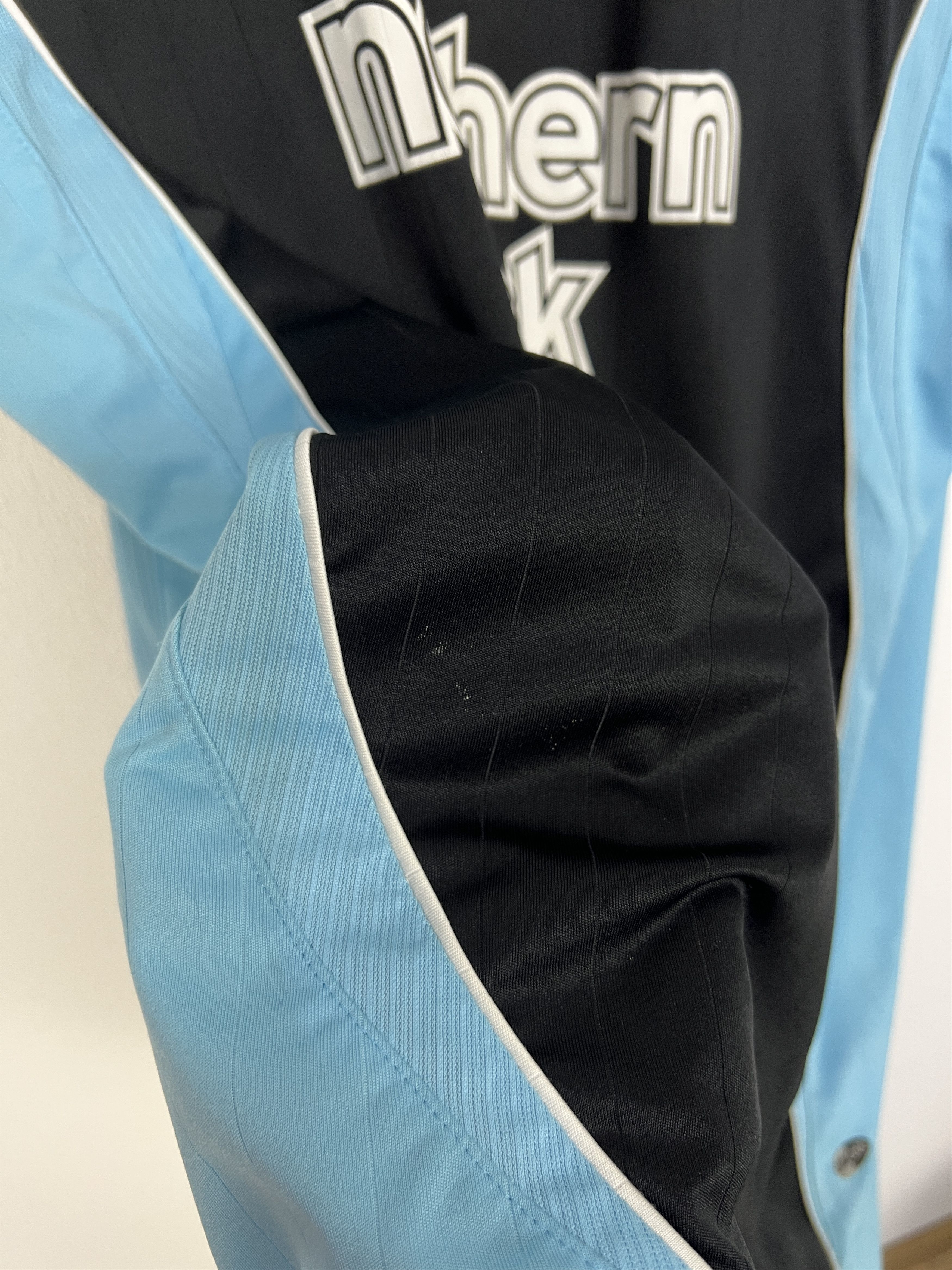 Adidas Newcastle Third football shirt 2006 Soccer Adidas Jersey Size US XXL / EU 58 / 5 - 8 Thumbnail