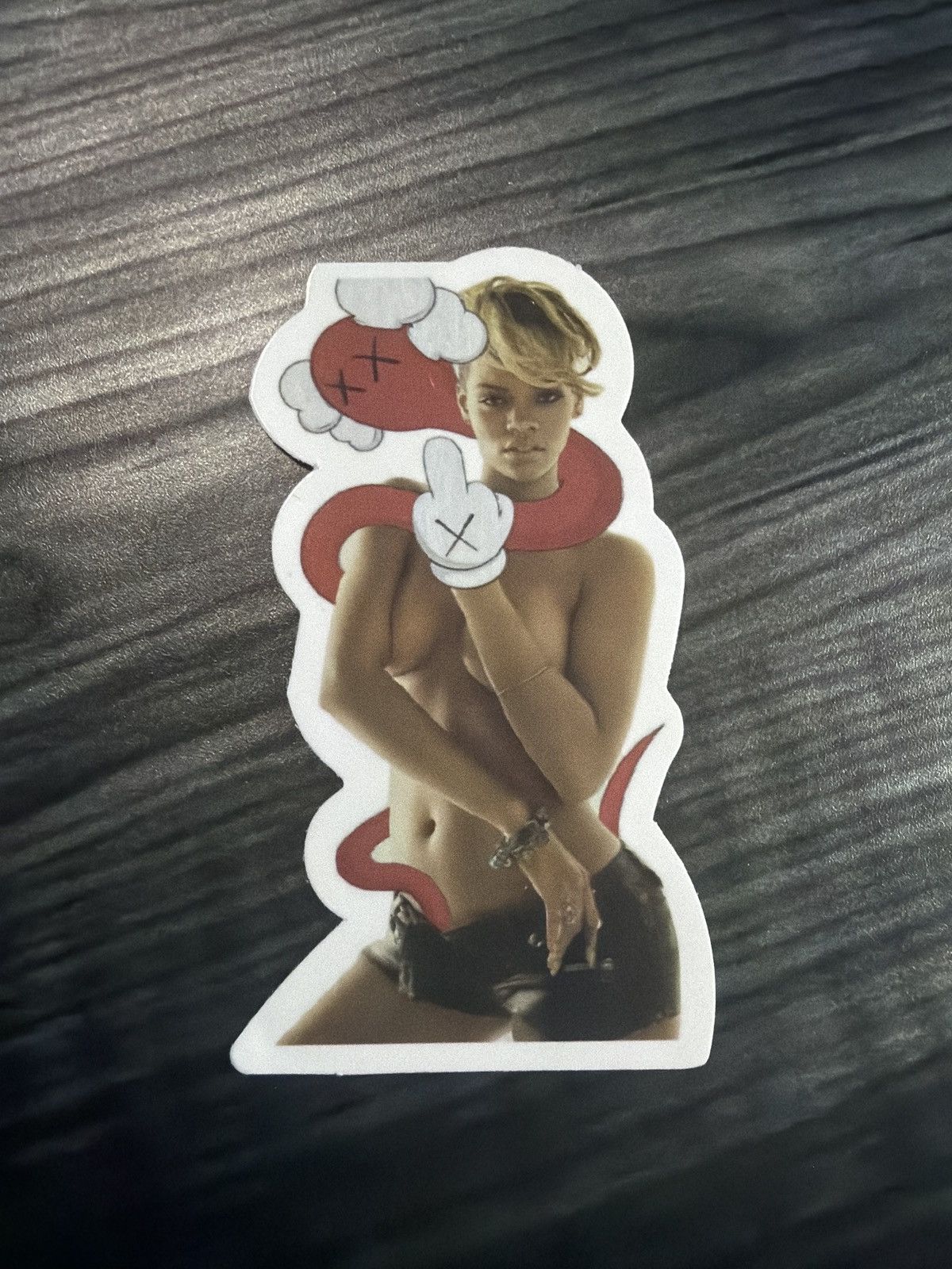 Kaws Kaws Rihanna Unapologetic Sticker Size ONE SIZE - 1 Thumbnail