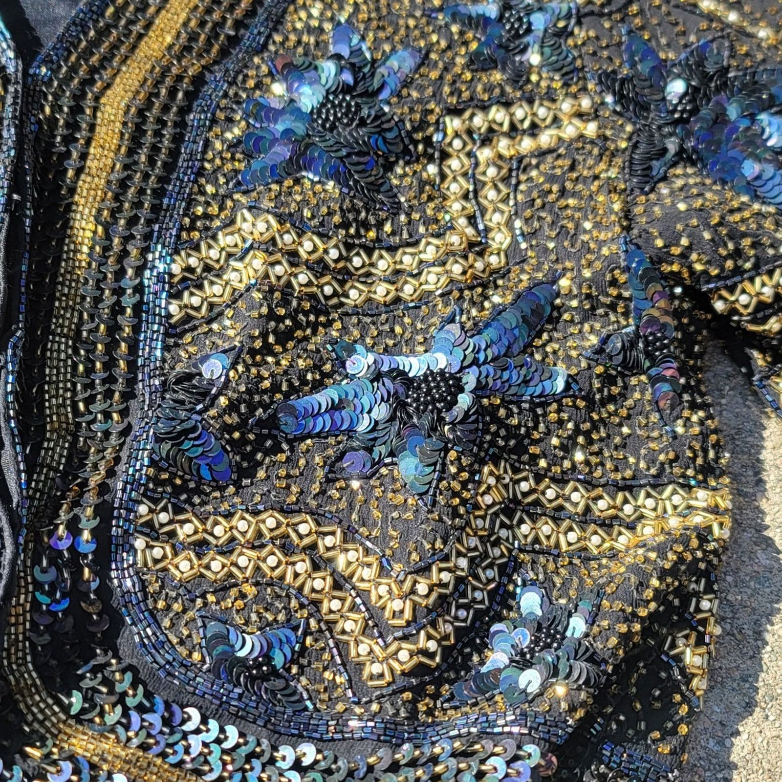 The Unbranded Brand Vtg 80s 90s Channa Silk Sequin Beaded Jacket Size L / US 10 / IT 46 - 2 Thumbnail