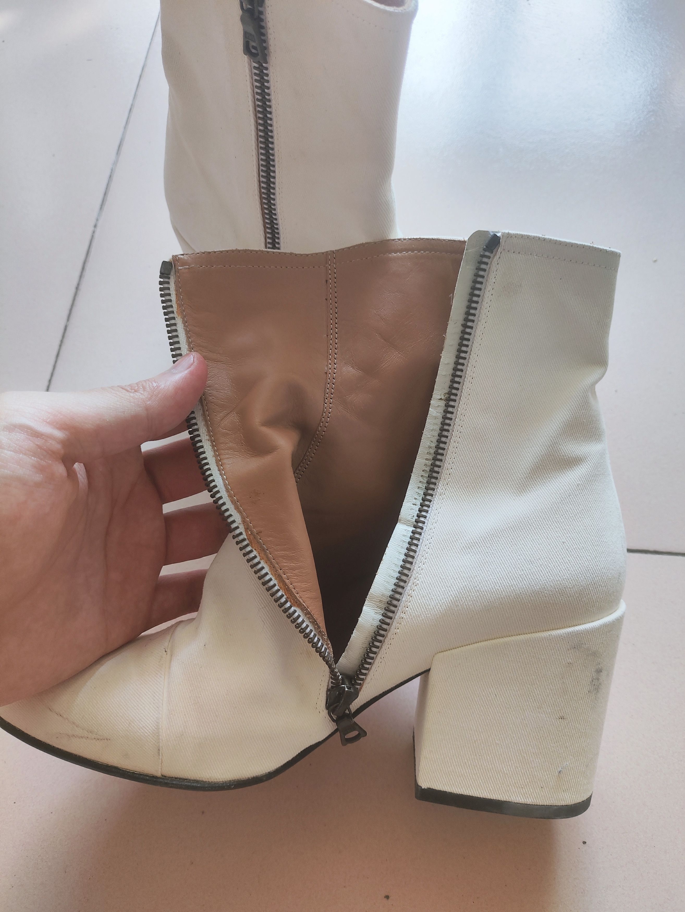 Dries Van Noten AW17 Runway cowhide heels Size US 7 / IT 37 - 2 Thumbnail