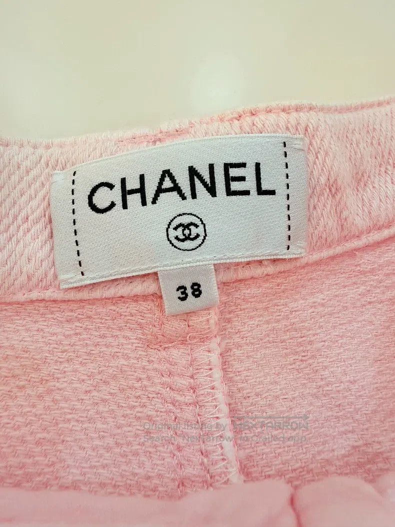 Chanel Chanel 19p cherry pink shorts Size 25" / US 0 / IT 36 - 5 Thumbnail