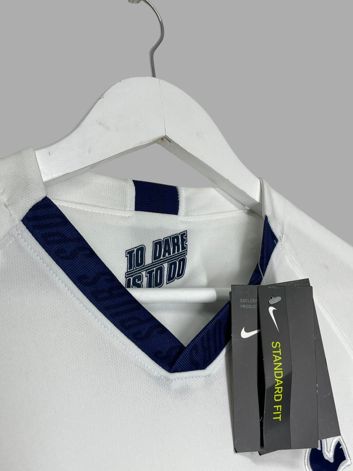 Nike Tottenham Hotspur Nike 2019/20 Home Football Shirt Jersey Size US M / EU 48-50 / 2 - 3 Thumbnail