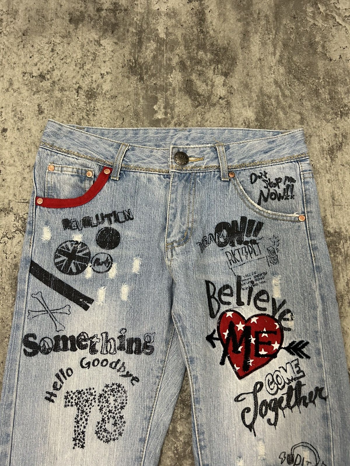 Japanese Brand × Undercover Pink Latte Believe Me Embroidered Distresse Jeans Size US 31 - 6 Thumbnail