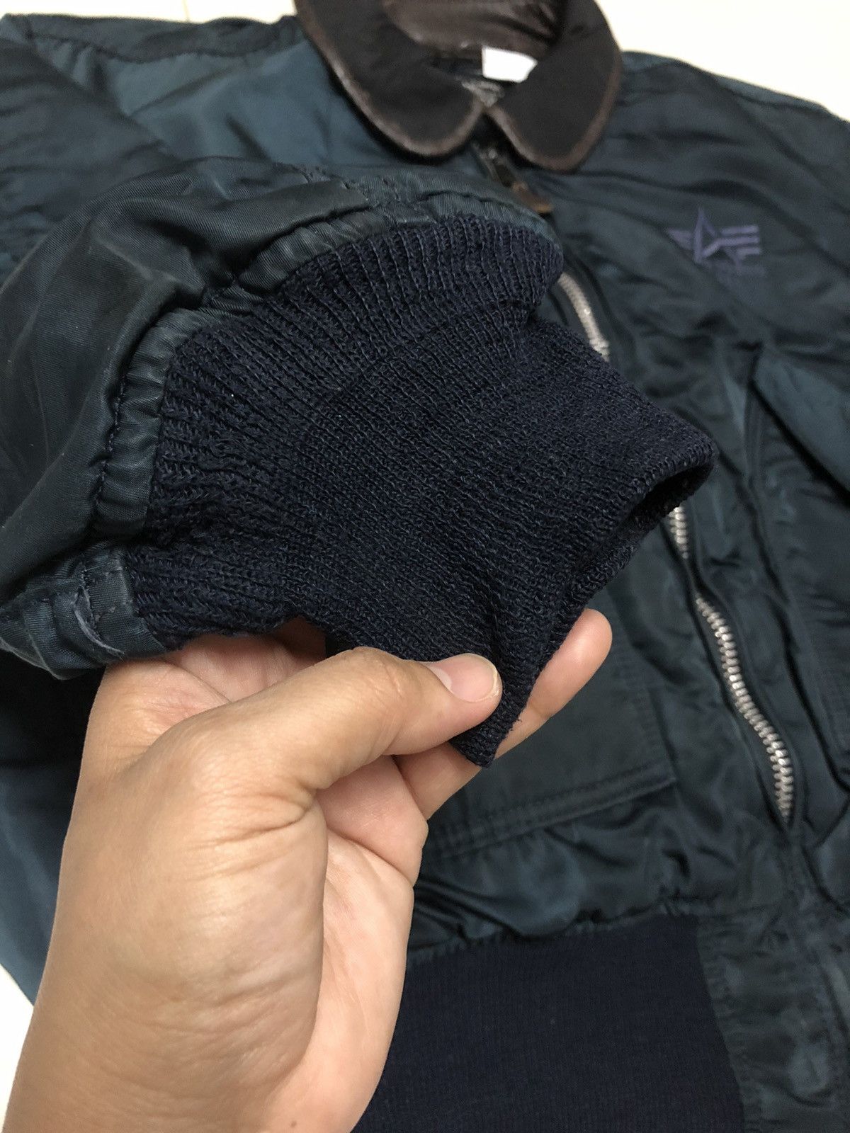 Alpha Industries Vtg bomber jacket alpha industries U.S.A. Size US XL / EU 56 / 4 - 4 Thumbnail