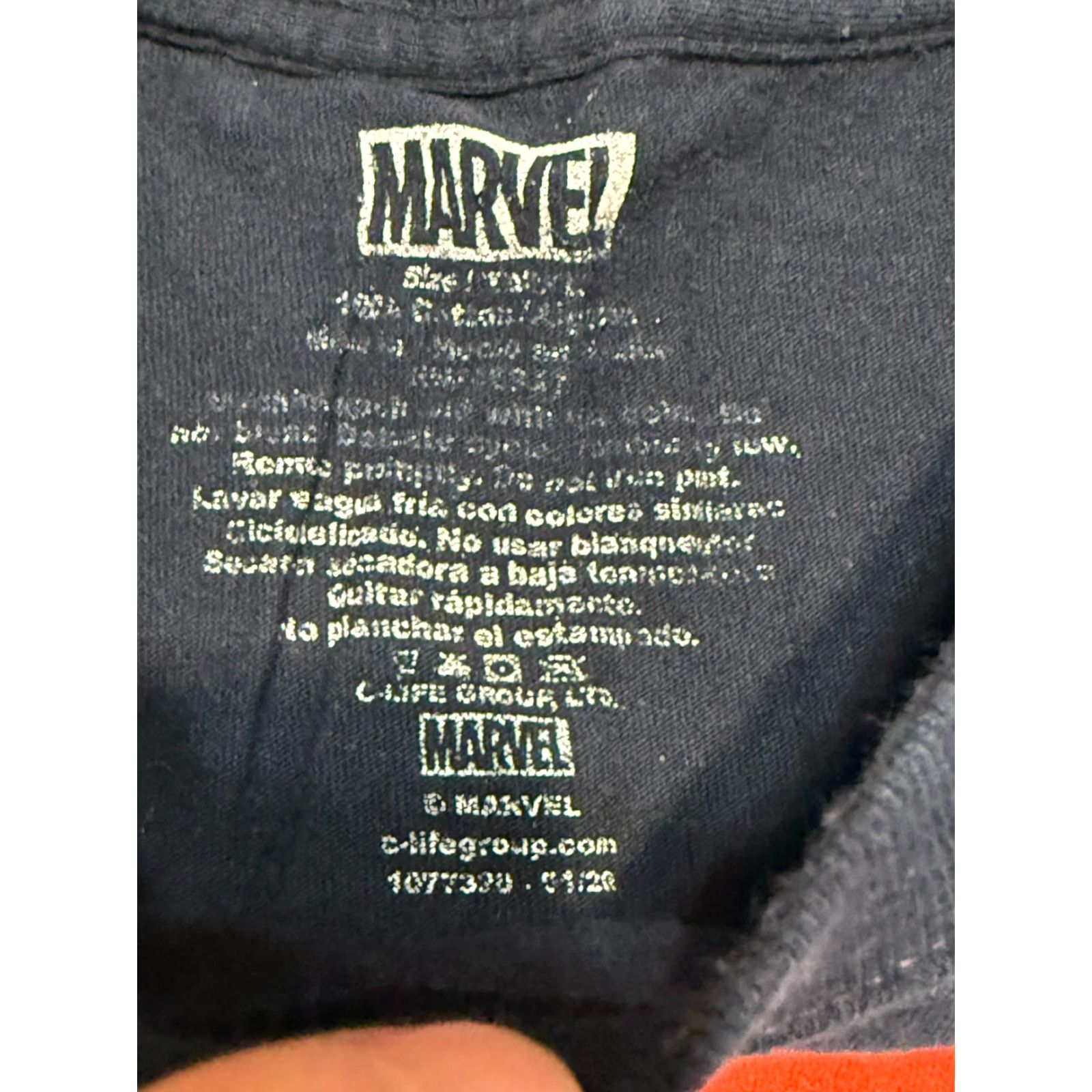 Vintage VINTAGE Marvel Shirt Mens XL Blue Red White Captain America Graphic Print Size US XL / EU 56 / 4 - 6 Thumbnail