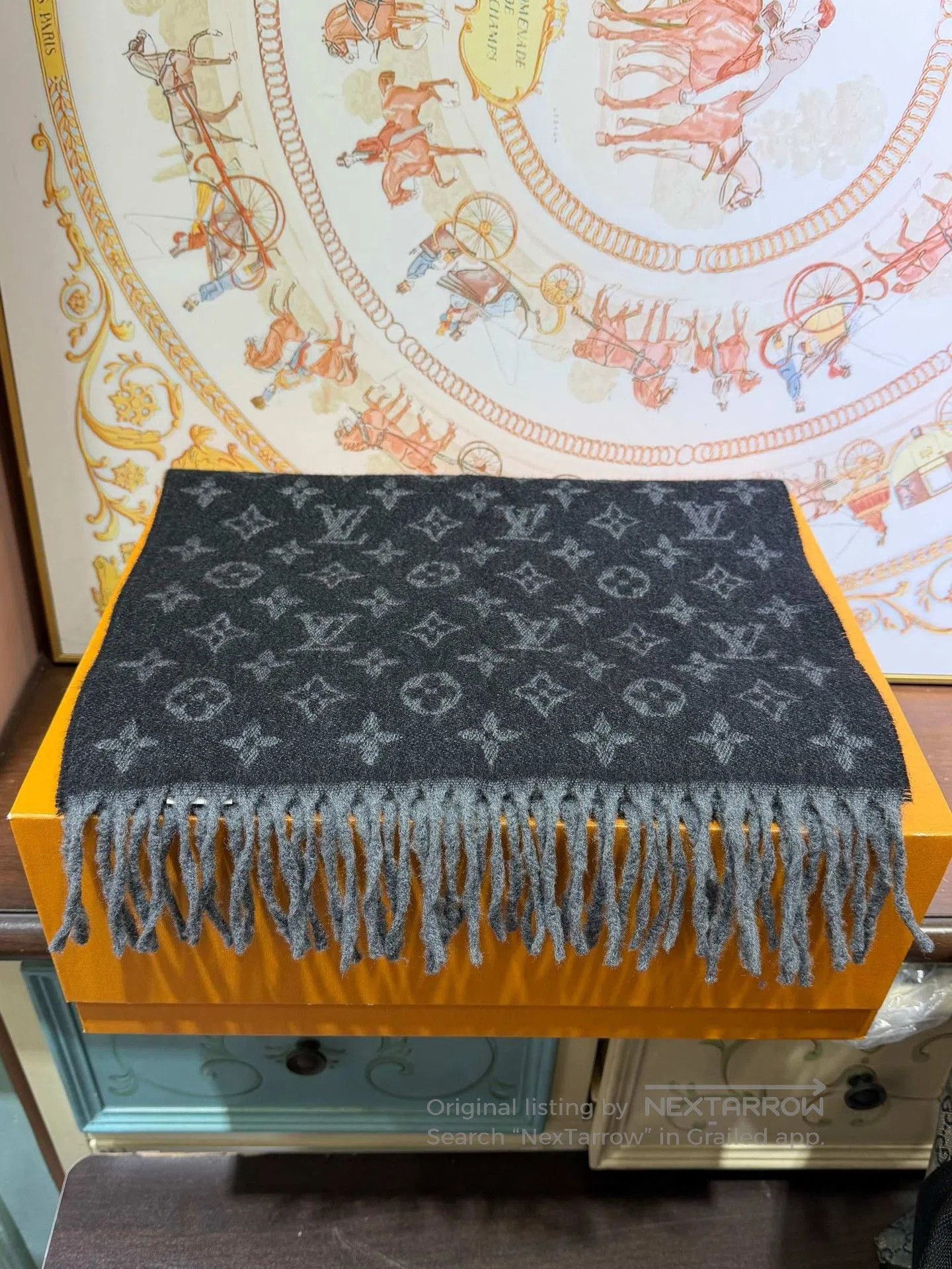 Louis Vuitton LV Monogram Gradient Cashmere Scarf. Size ONE SIZE - 1 Thumbnail