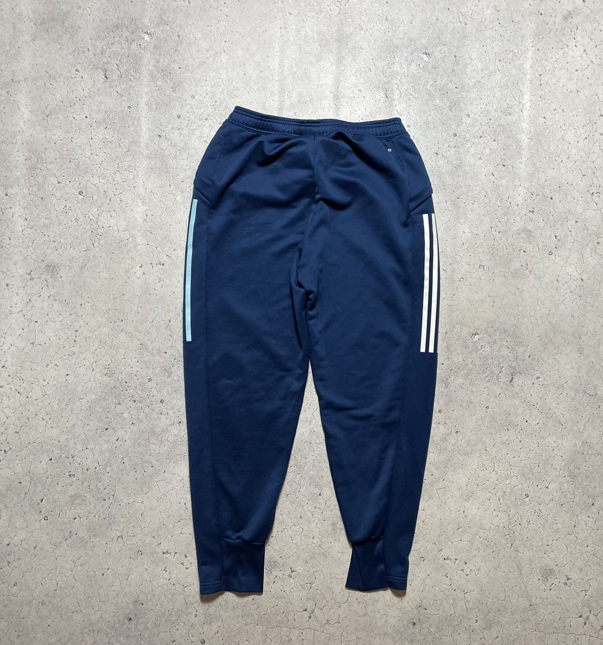 Adidas Football Track Suit Adidas FC Ajax Jacket And Pants Y2K Size US L / EU 52-54 / 3 - 13 Thumbnail