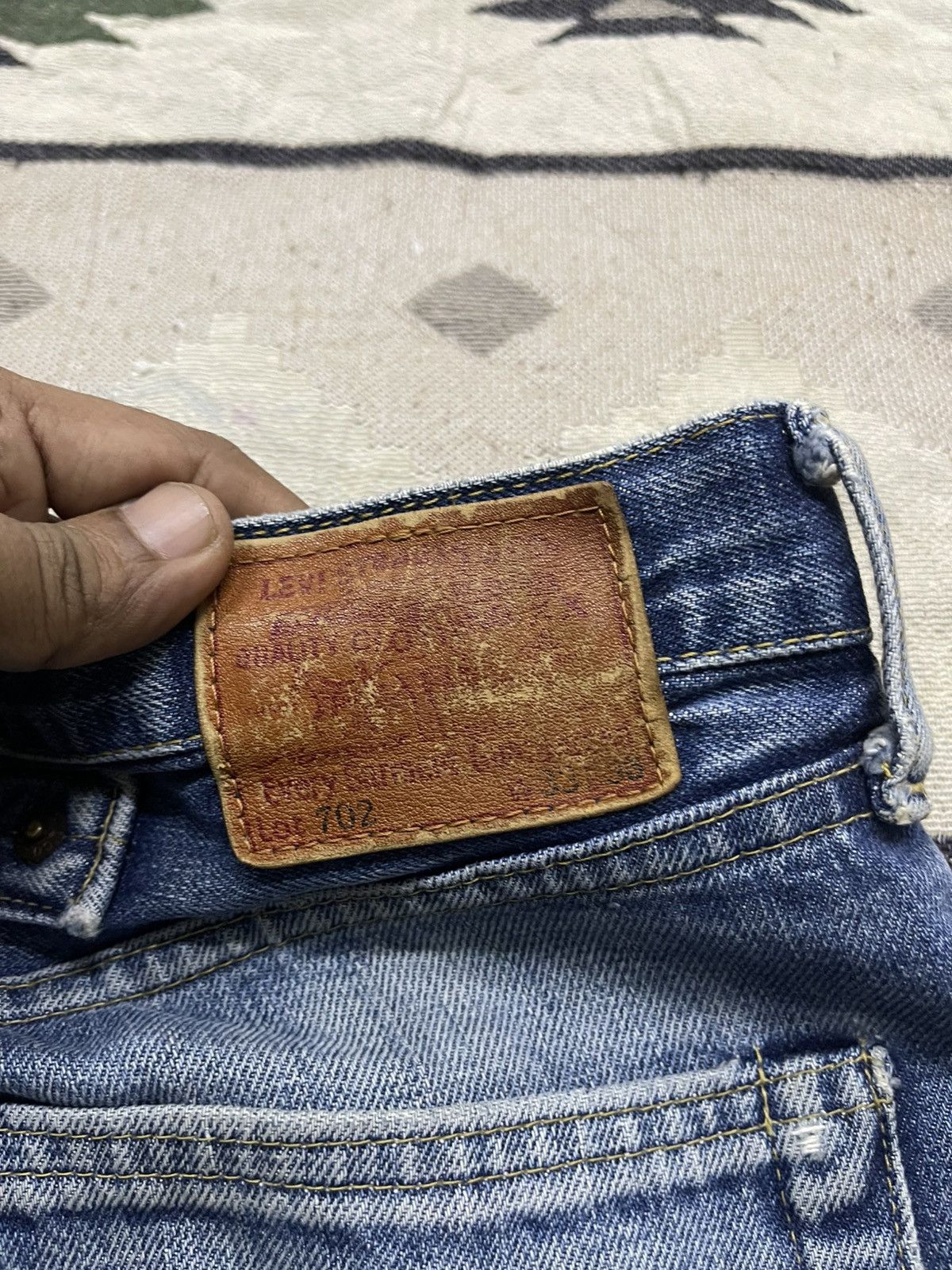 Levi's Vintage Clothing VINTAGE LEVIS 702 BIG E HOODED SELVEDGE DENIM JEANS Size US 32 / EU 48 - 19 Thumbnail