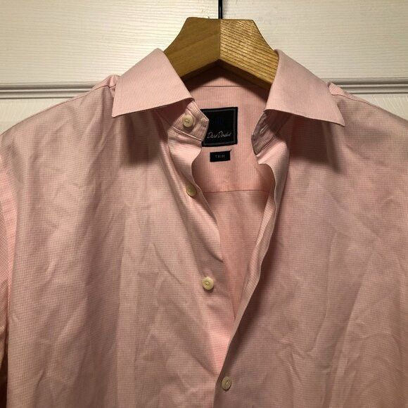 David Donahue David Donahue men's cotton dress shirt trim fit 16.5/34-35 Size US L / EU 52-54 / 3 - 1 Thumbnail