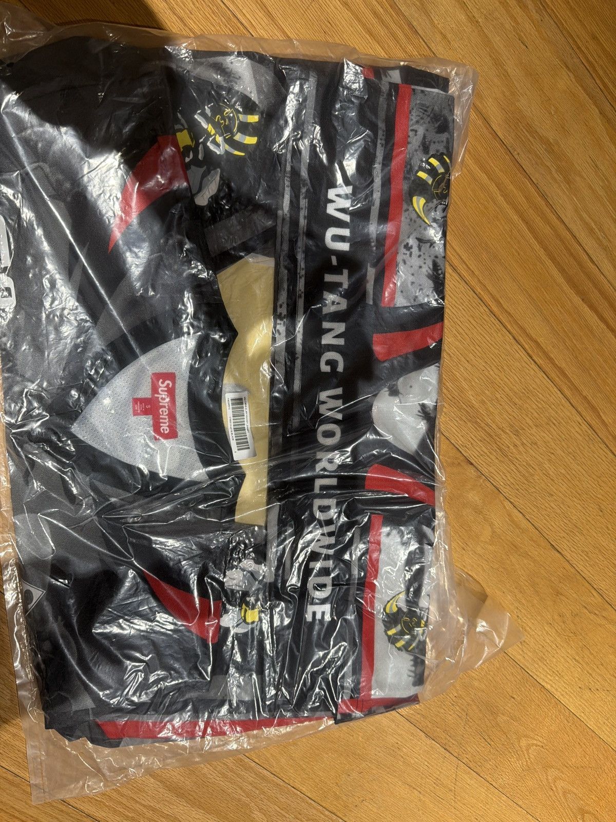 Supreme Supreme wu tang clan hockey jersey medium Size US S / EU 44-46 / 1 - 2 Thumbnail