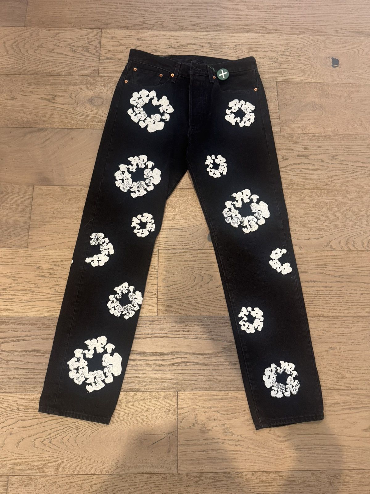 DENIM TEARS × Levi's Denim Tears Cotton Wreath Levi’s 501 – Black (W32) Size US 32 / EU 48 - 1 Thumbnail