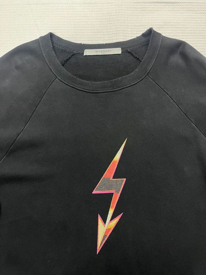 Givenchy Givenchy Black hoodie with lightning pattern, size M Size US M / EU 48-50 / 2 - 2 Thumbnail