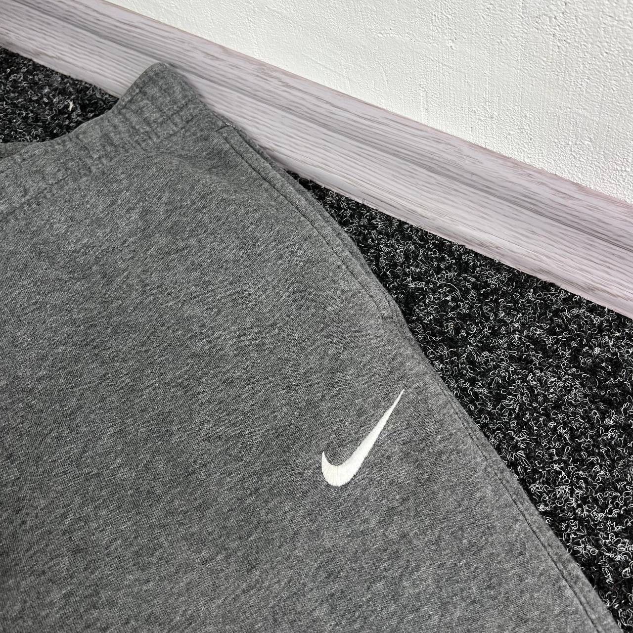 Nike Nike sweatpants mini swoosh baggy fit skater rap streetwear Size US 38 / EU 54 - 4 Thumbnail